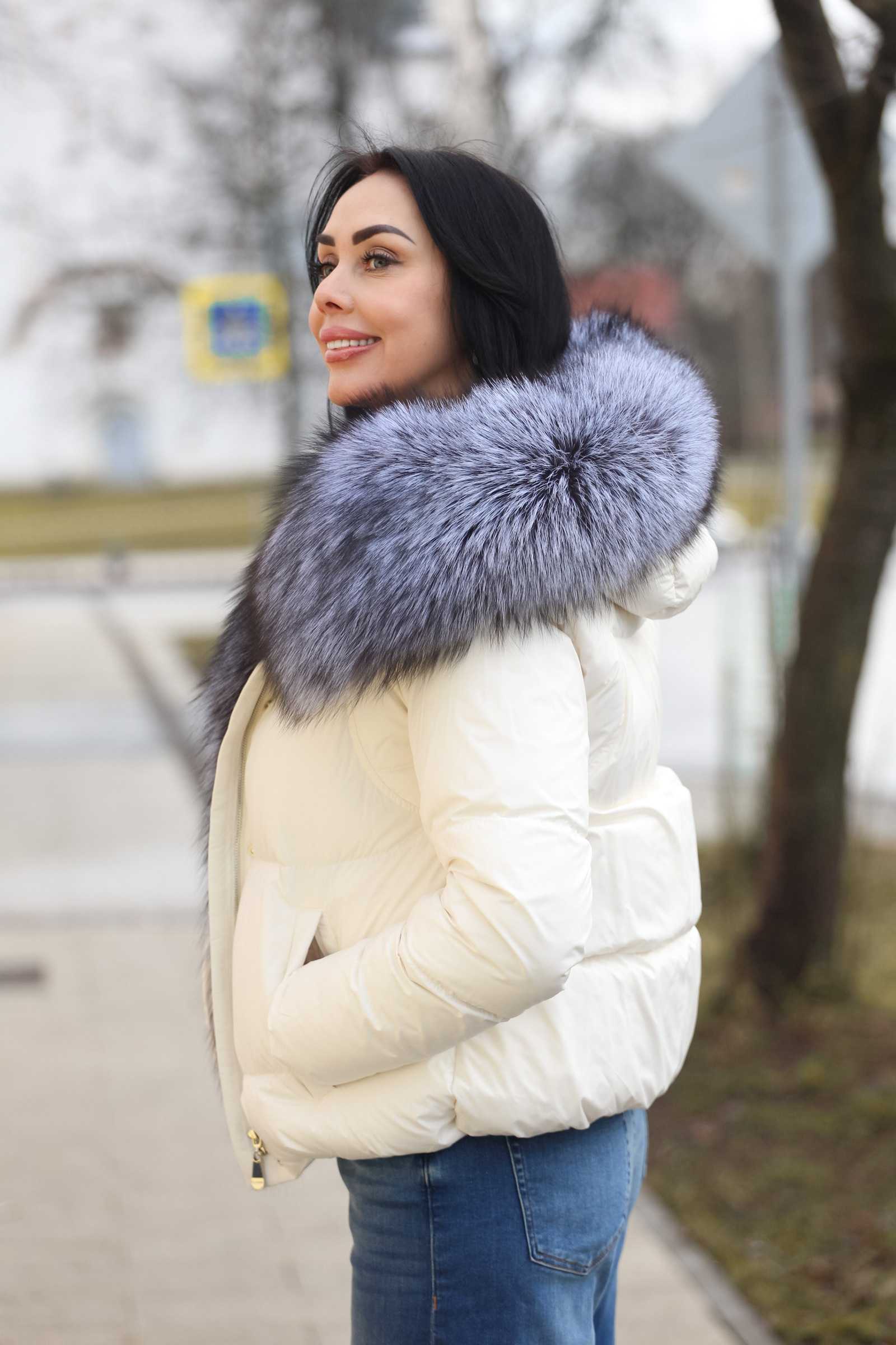 Купить пуховик с мехом чернобурой лисы SANNY