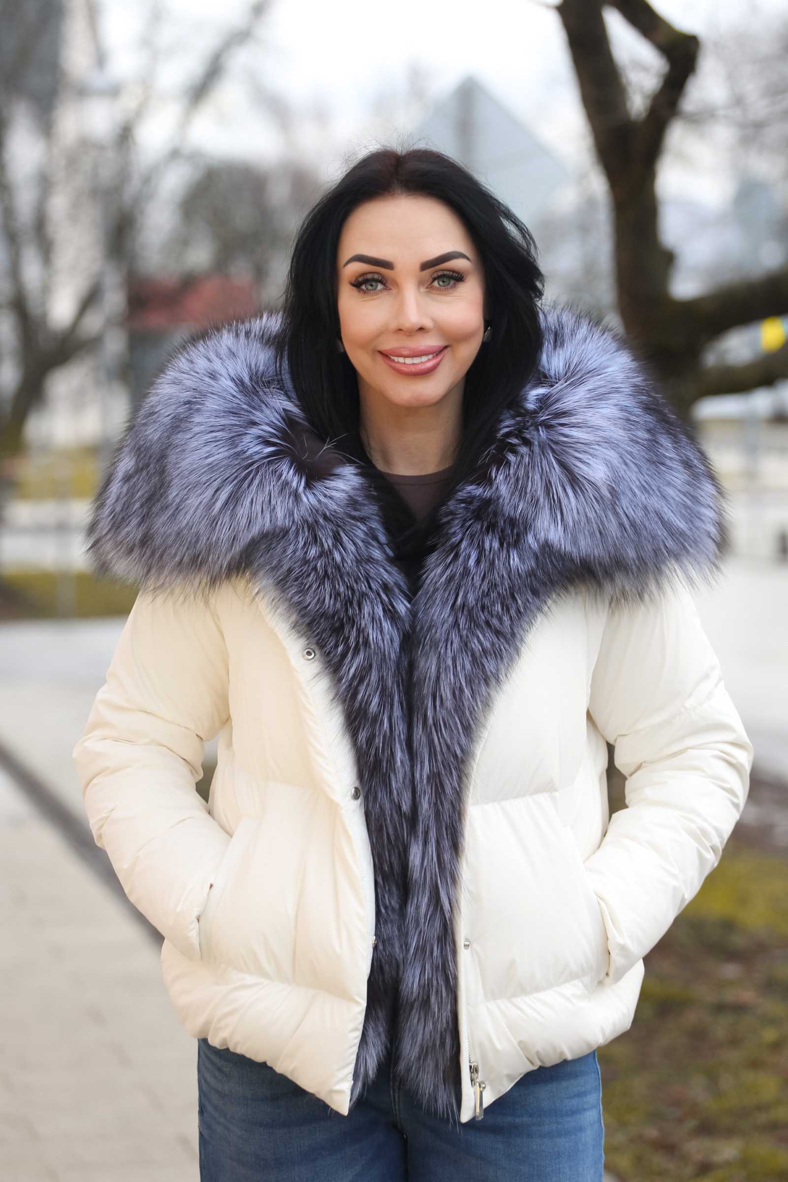 Купить пуховик с мехом чернобурой лисы SANNY