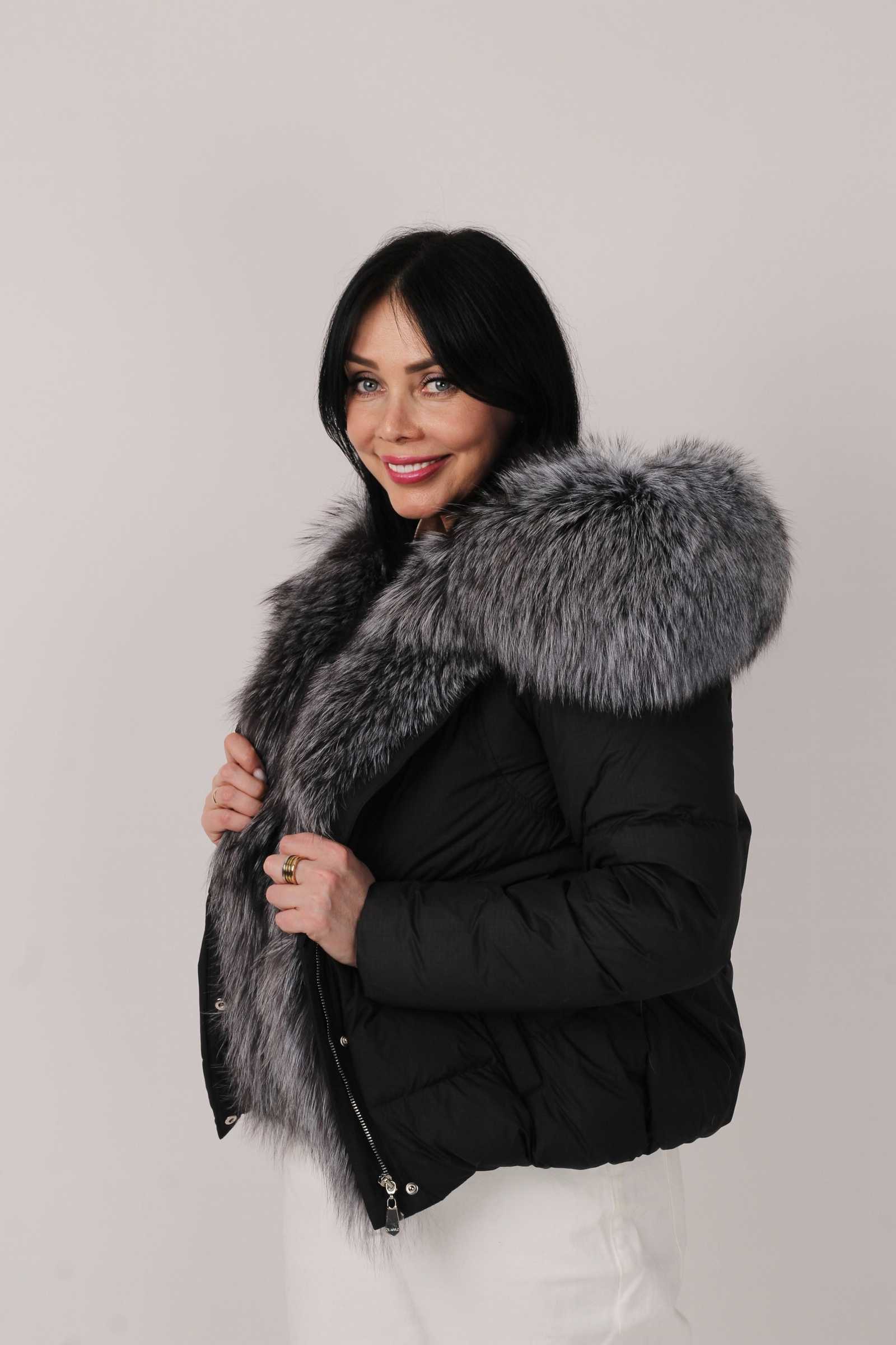 Пуховик c мехом чернобурой лисы SANNY цвет черный, размер 42