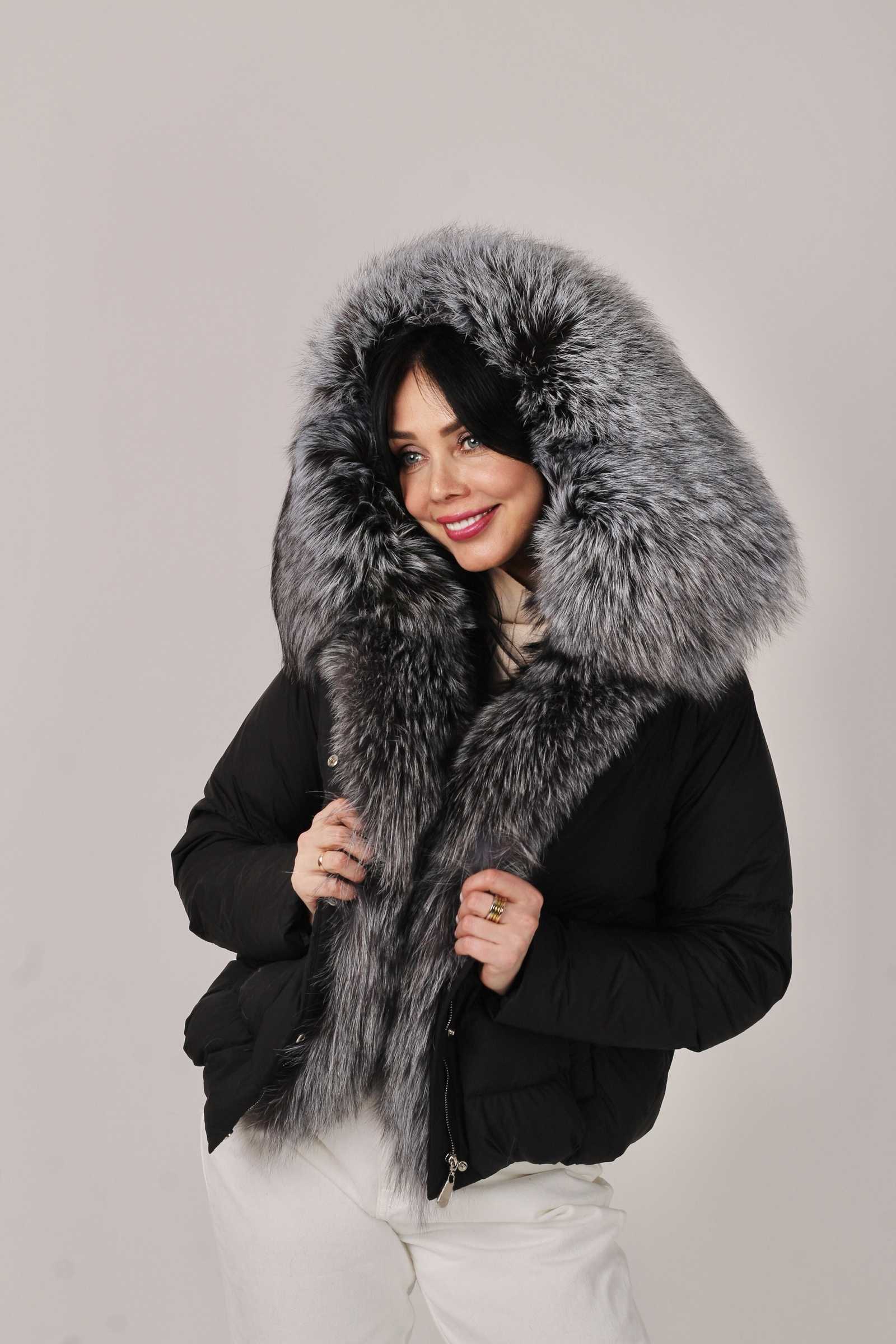 Купить пуховик с мехом чернобурой лисы SANNY