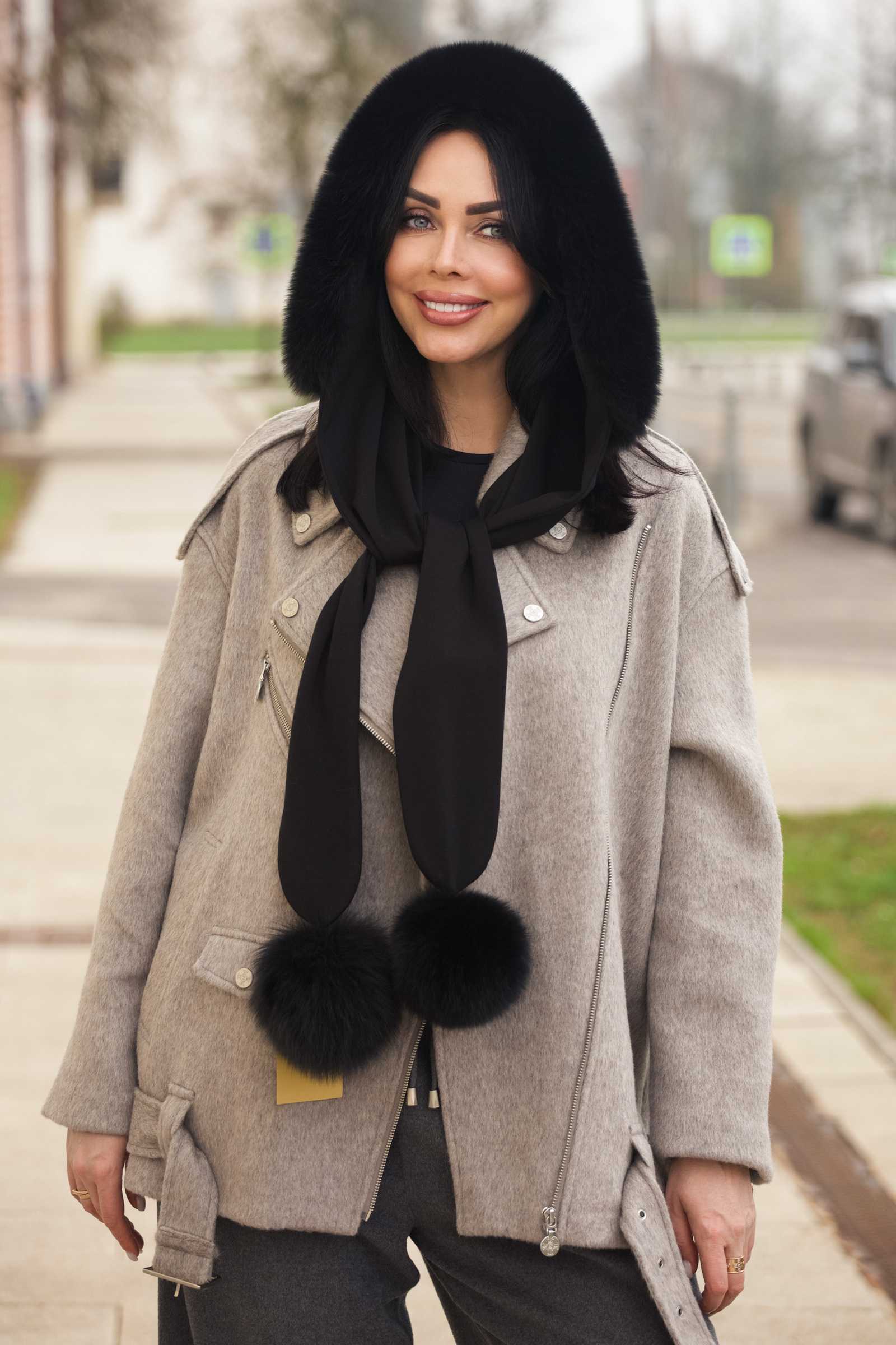 Купить капор с мехом чернобурки/финского песца MIA