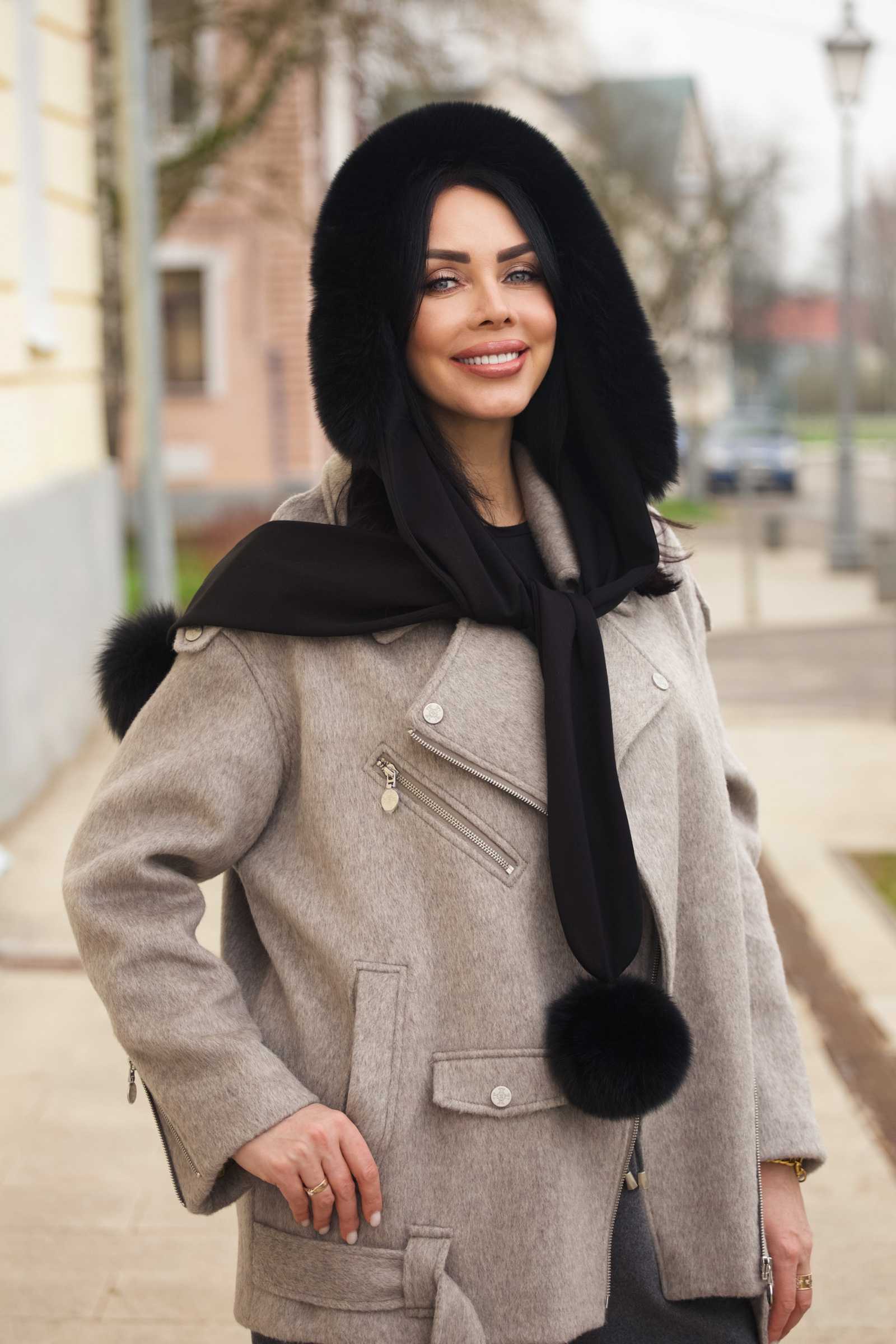 Купить капор с мехом чернобурки/финского песца MIA