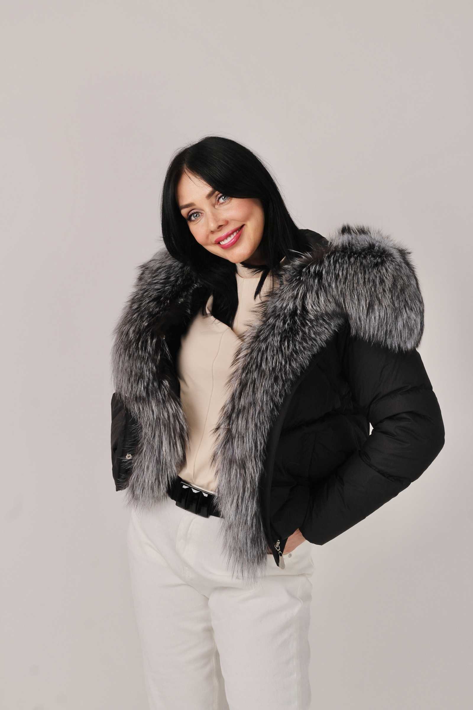 Купить пуховик с мехом чернобурой лисы SANNY