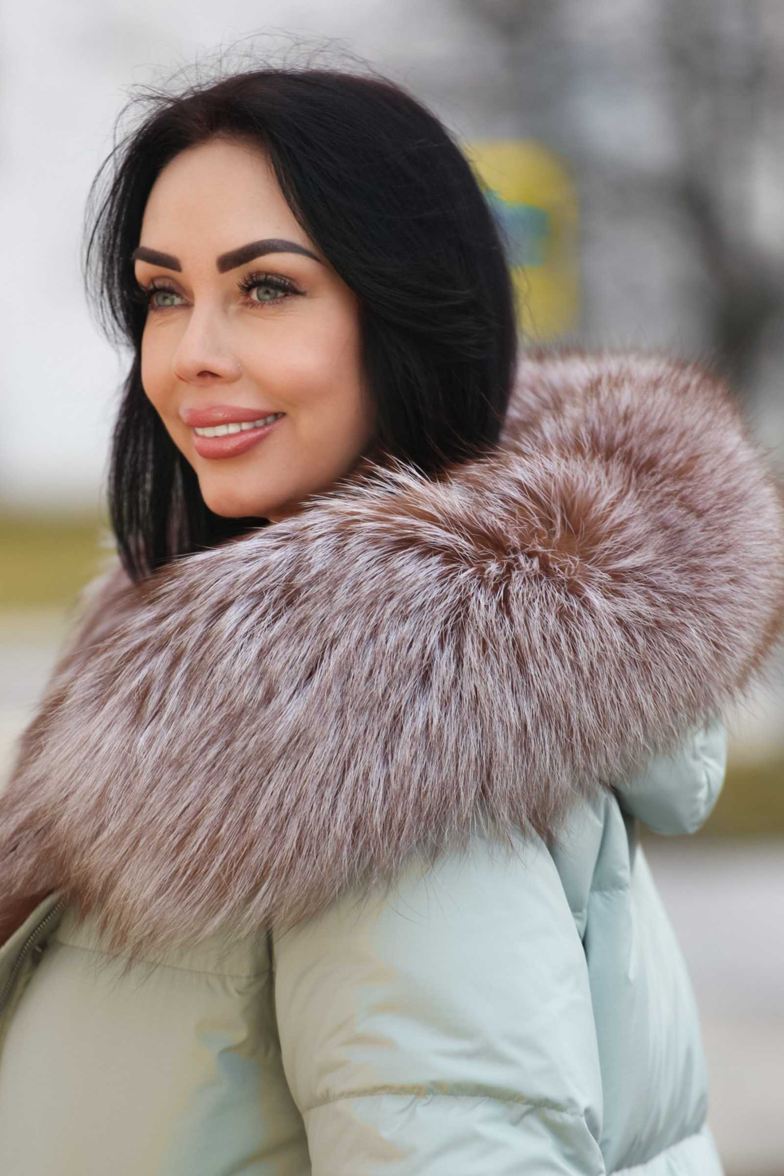 Купить пуховик с мехом чернобурой лисы SANNY