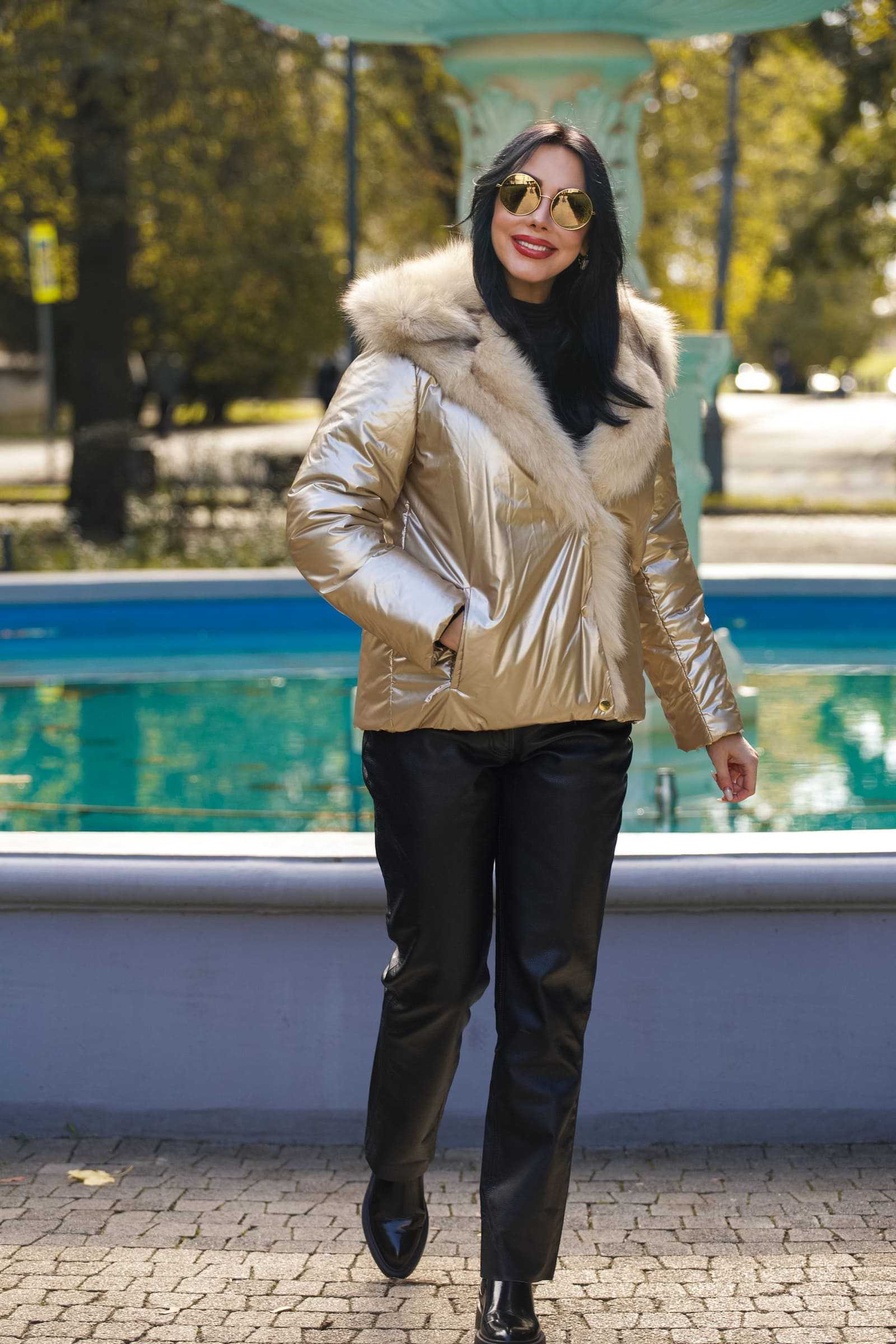 Купить двухсторонний пуховик с мехом лисы WILMA