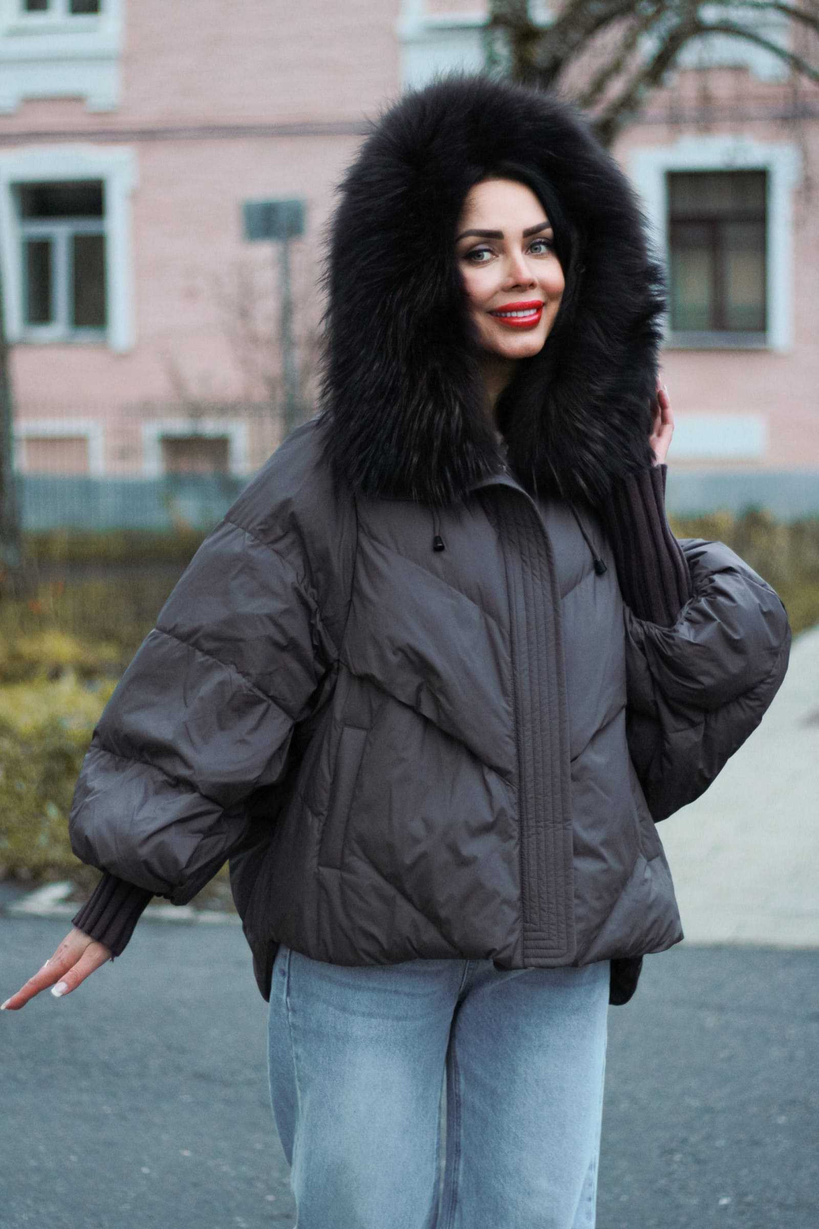 Купить пуховик c мехом финского енота IZZI