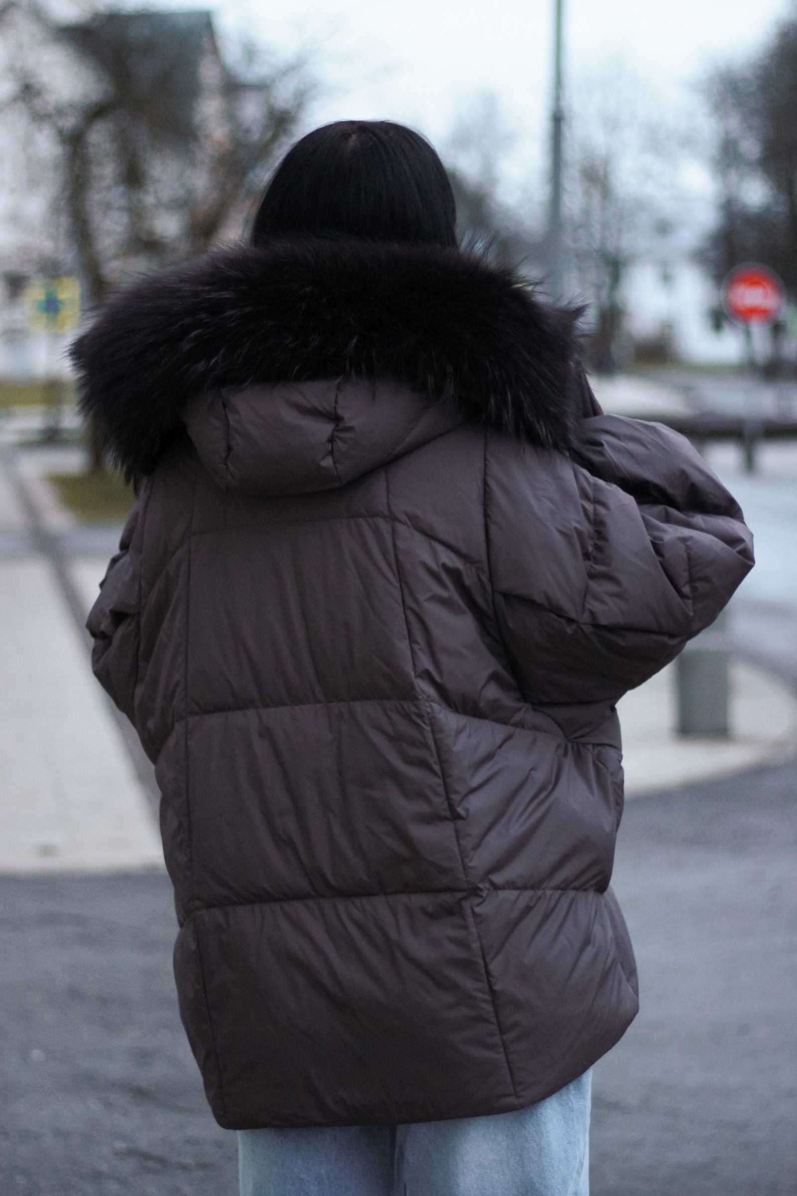 Купить пуховик c мехом финского енота IZZI