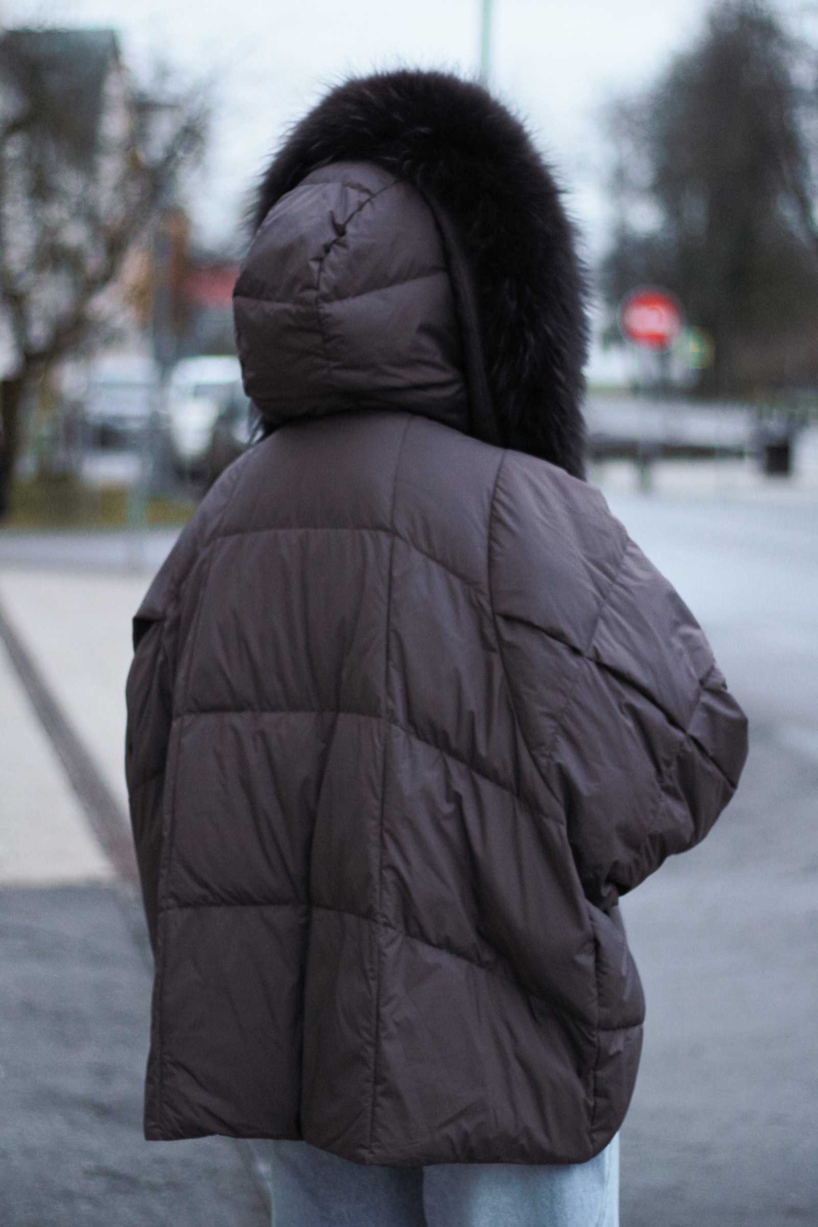 Купить пуховик c мехом финского енота IZZI