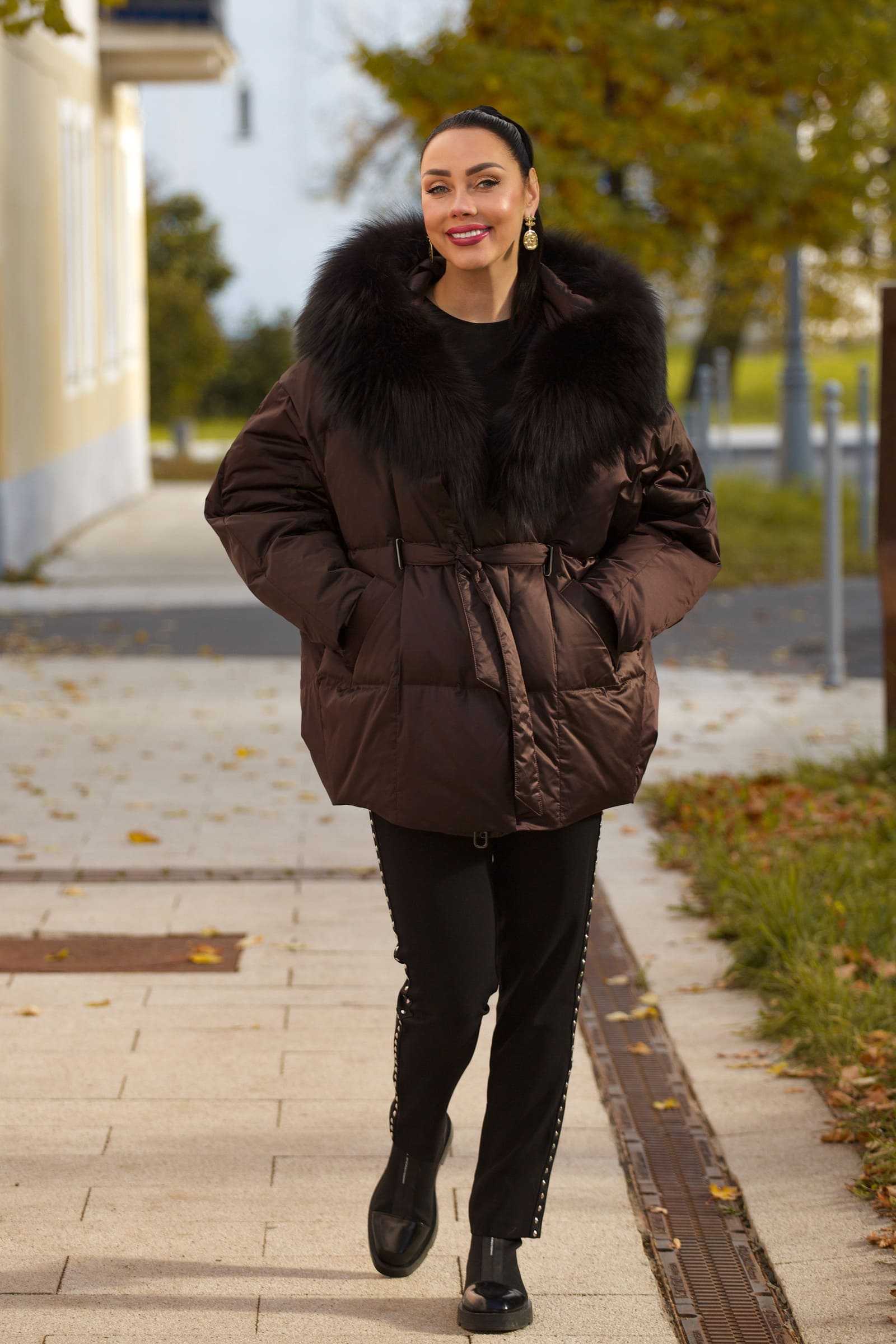 Купить пуховик c мехом чернобурки MOLLY