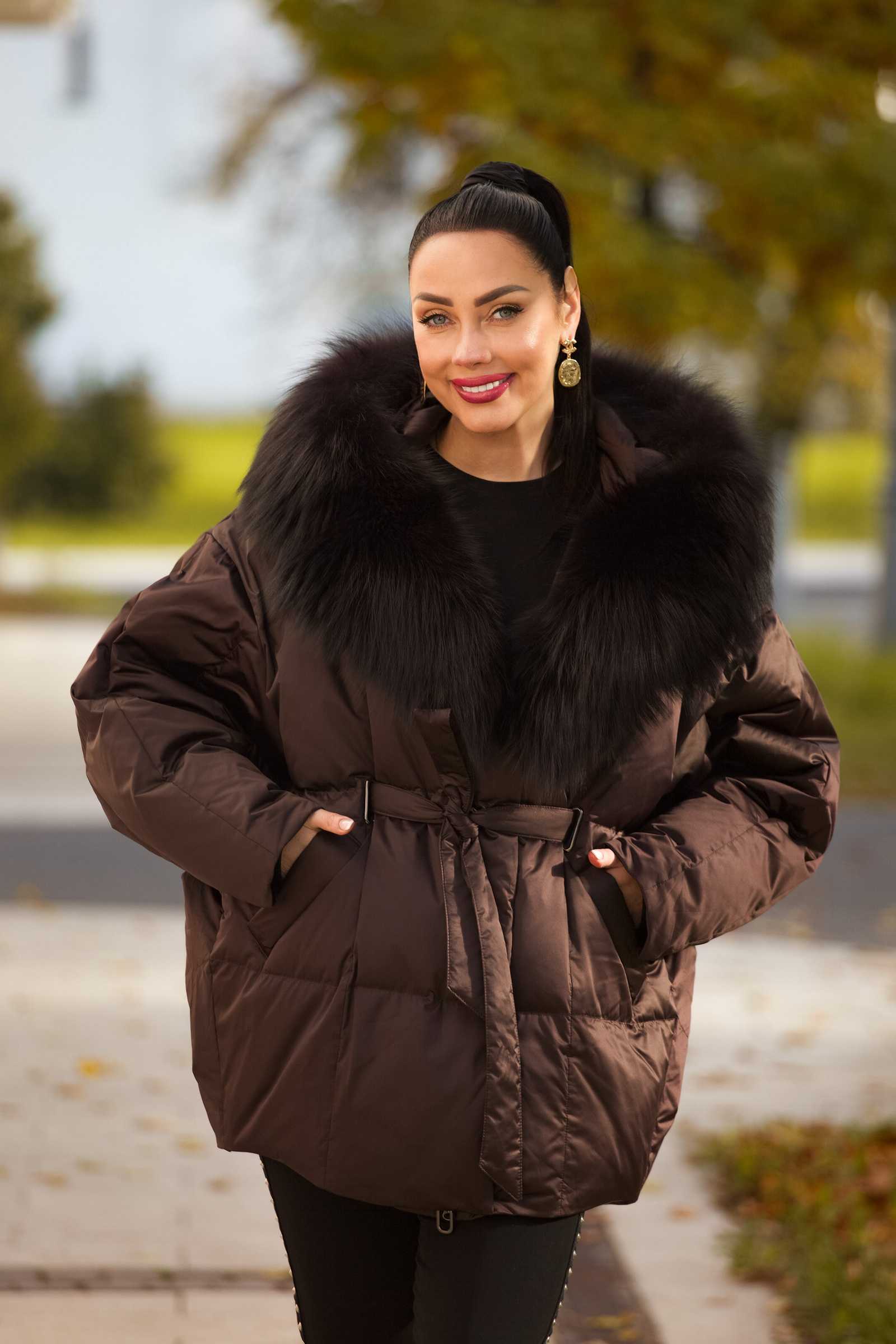 Купить пуховик c мехом чернобурки MOLLY