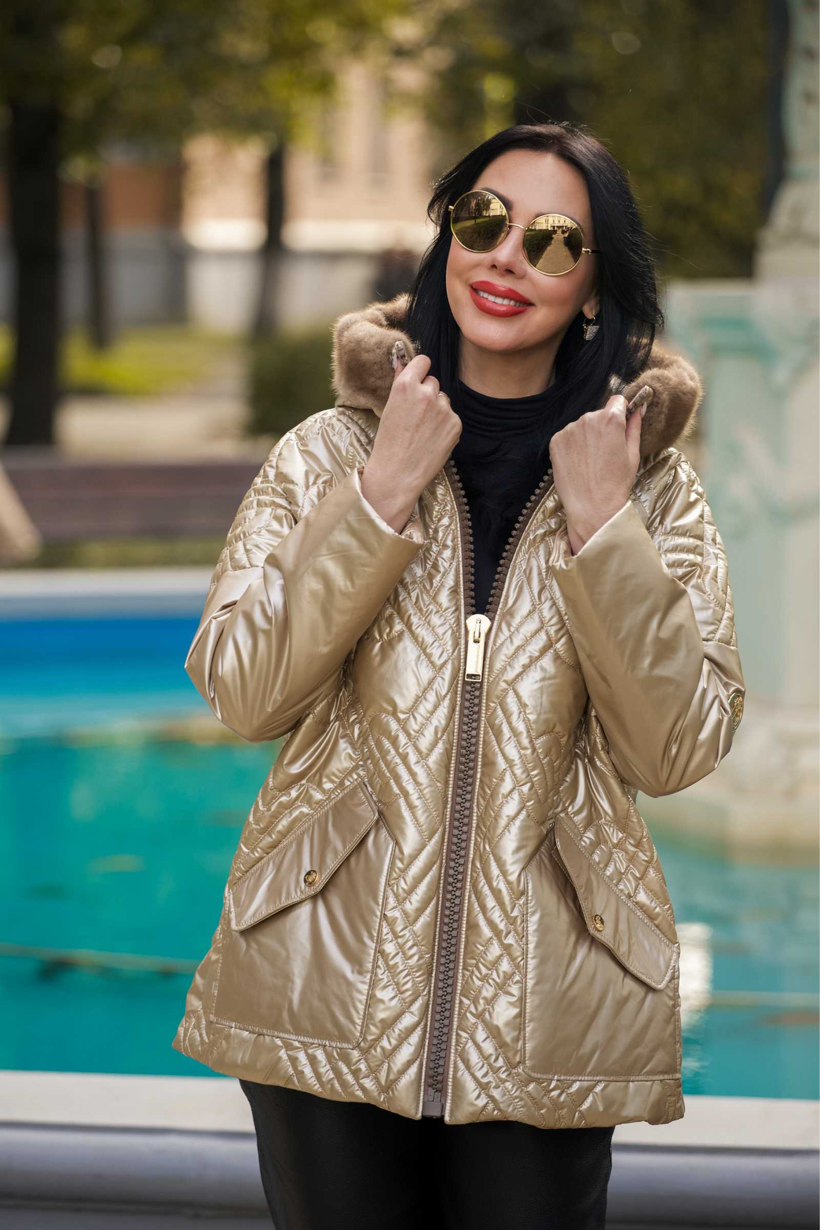 Купить зимнюю куртку c мехом норки GALA