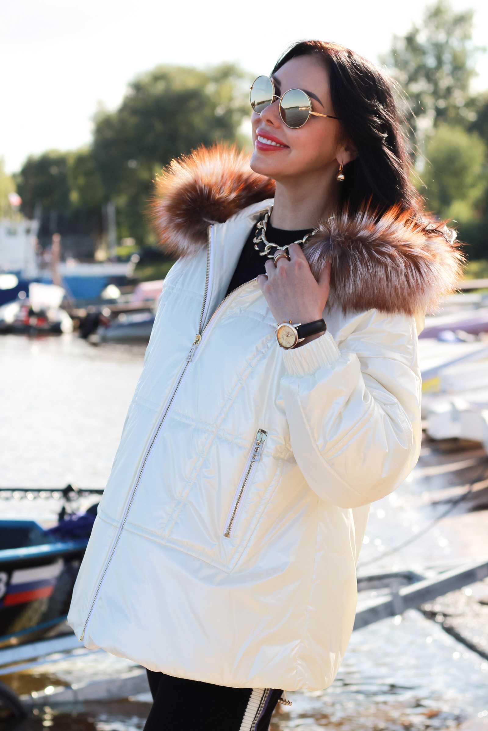 Купить зимнюю куртку c мехом чернобурки PERLA