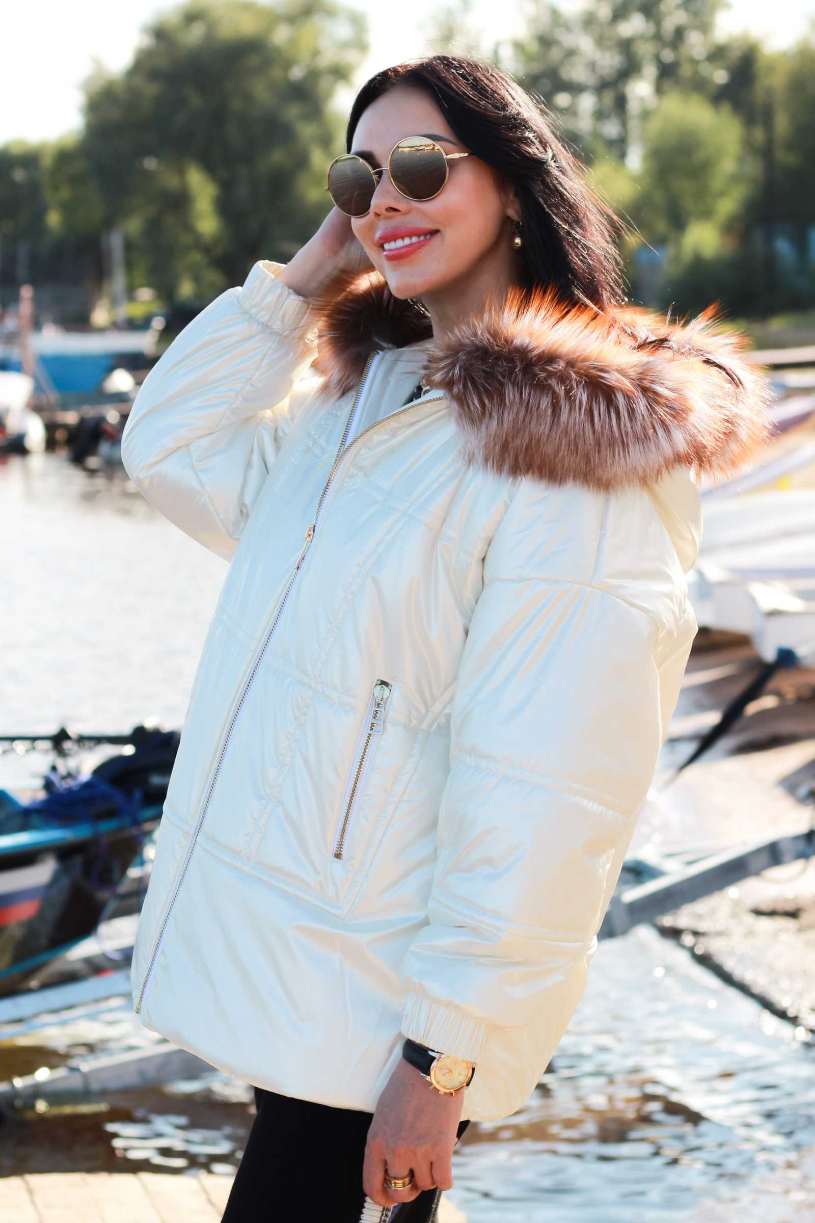 Купить зимнюю куртку c мехом чернобурки PERLA