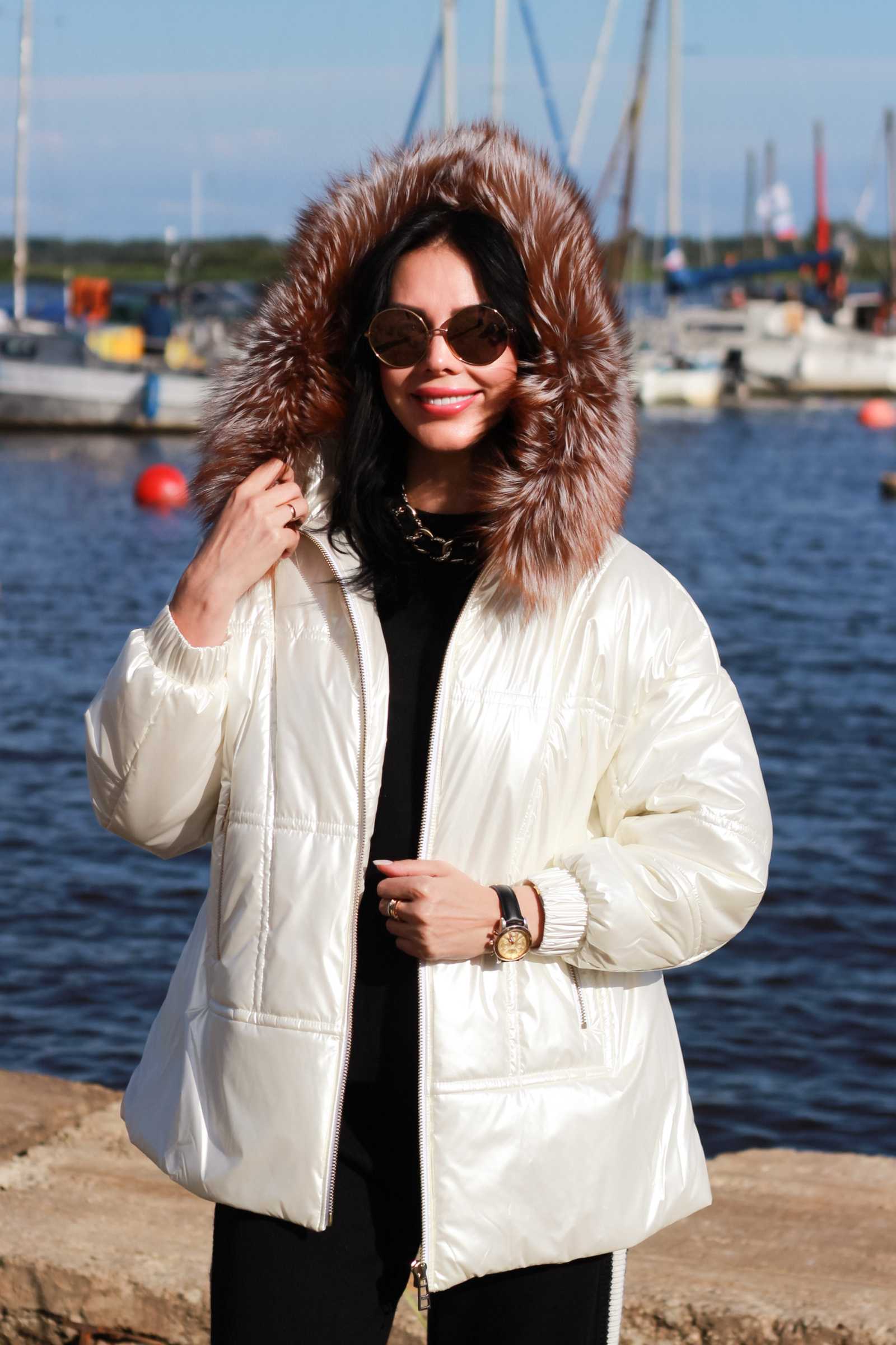 Купить зимнюю куртку c мехом чернобурки PERLA