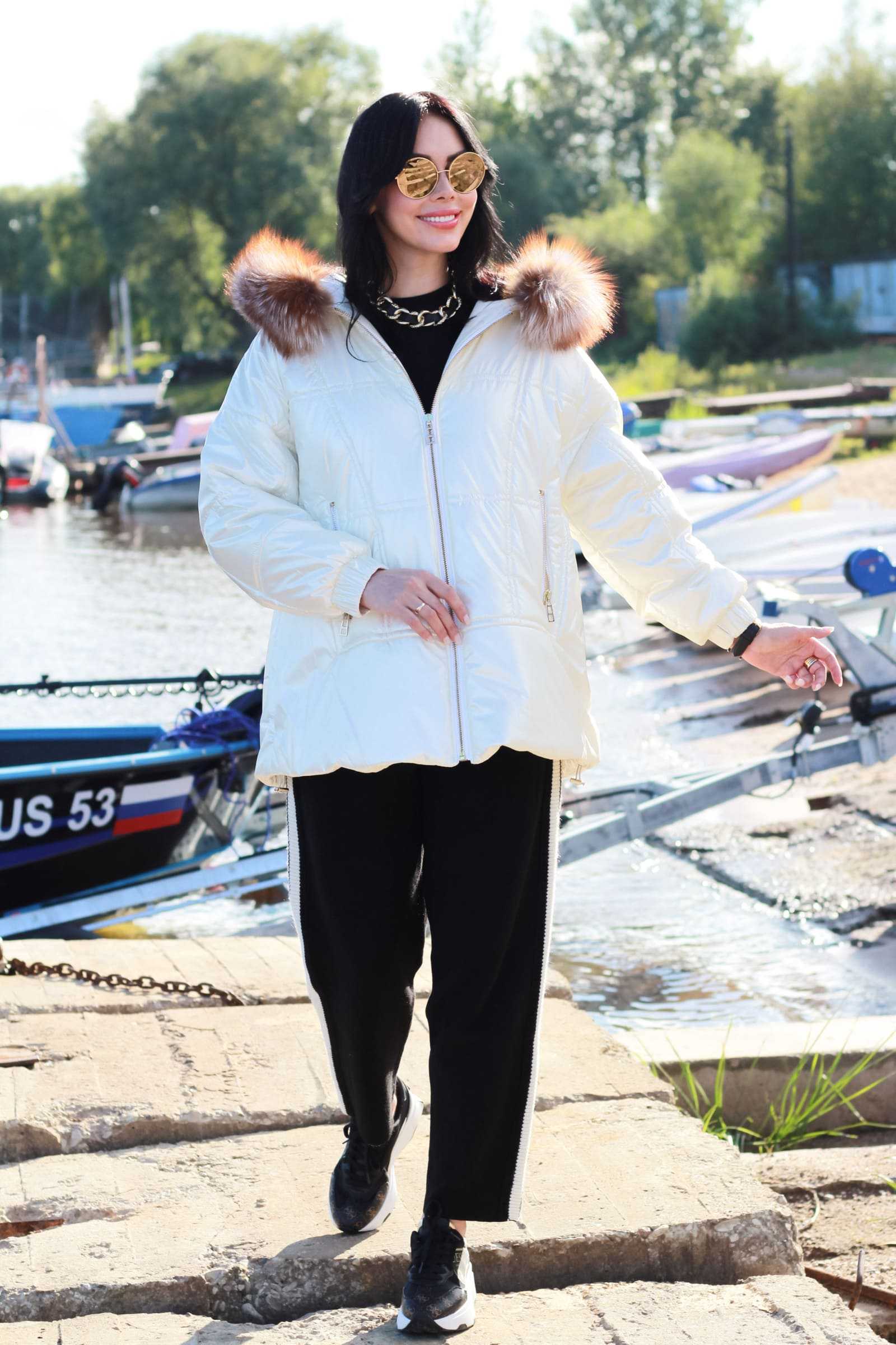 Купить зимнюю куртку c мехом чернобурки PERLA