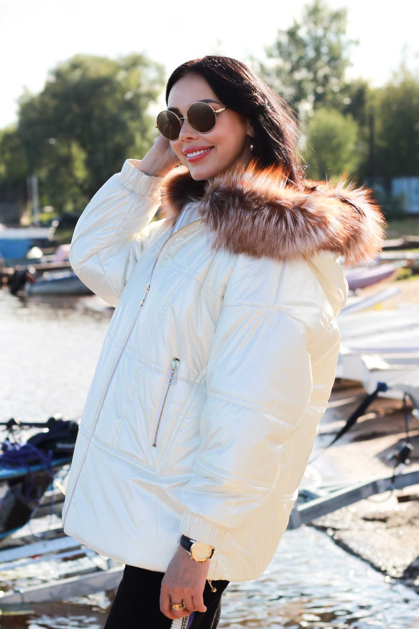 Купить зимнюю куртку c мехом чернобурки PERLA