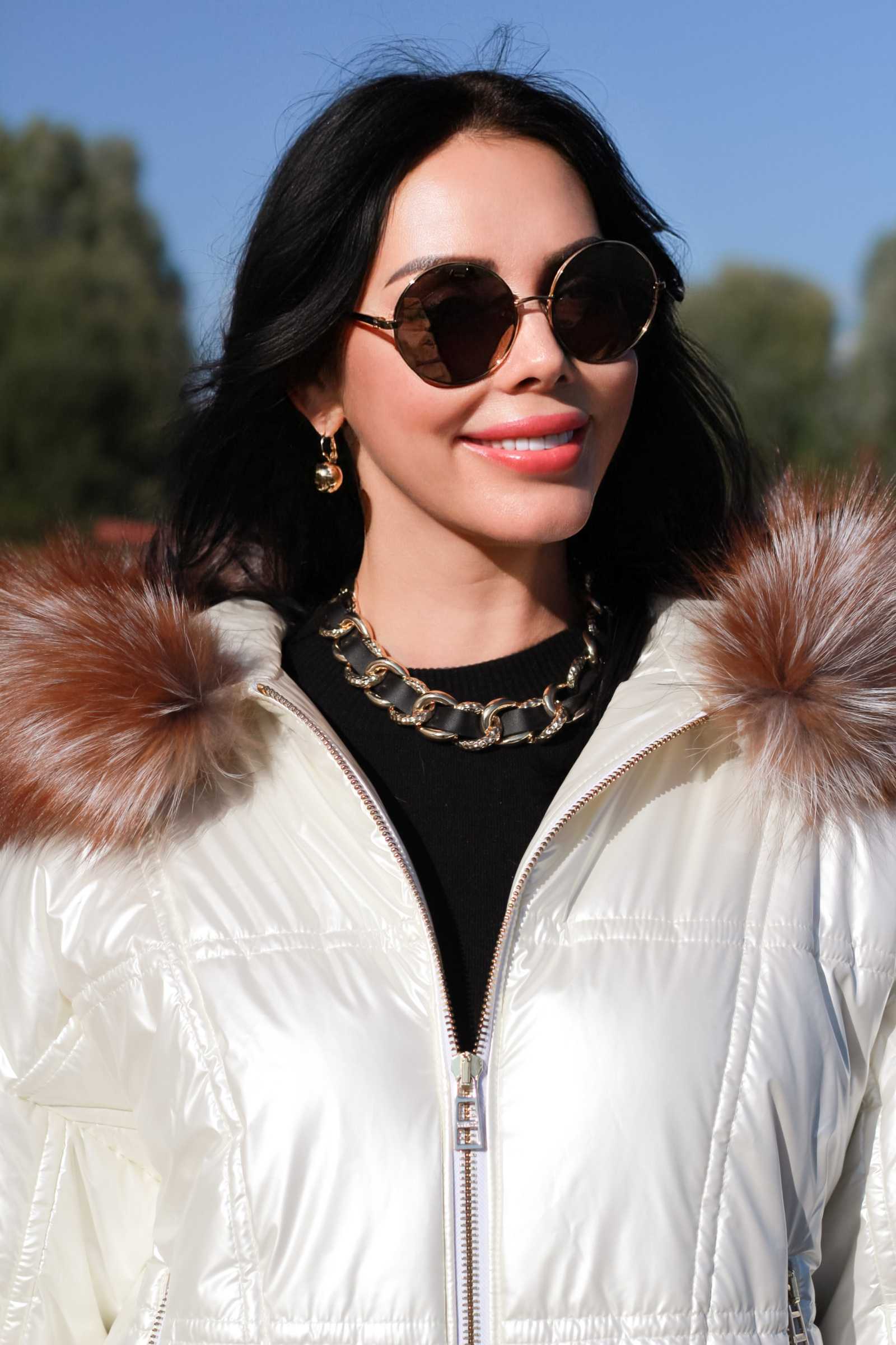 Купить зимнюю куртку c мехом чернобурки PERLA