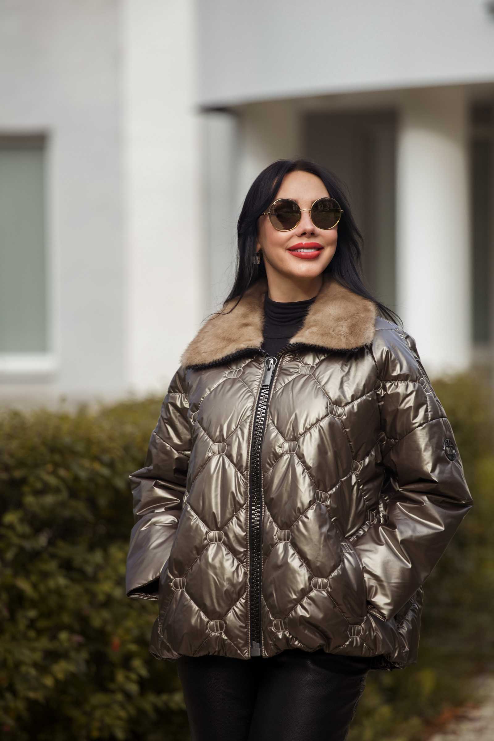 Купить зимнюю куртку c мехом норки BELIS