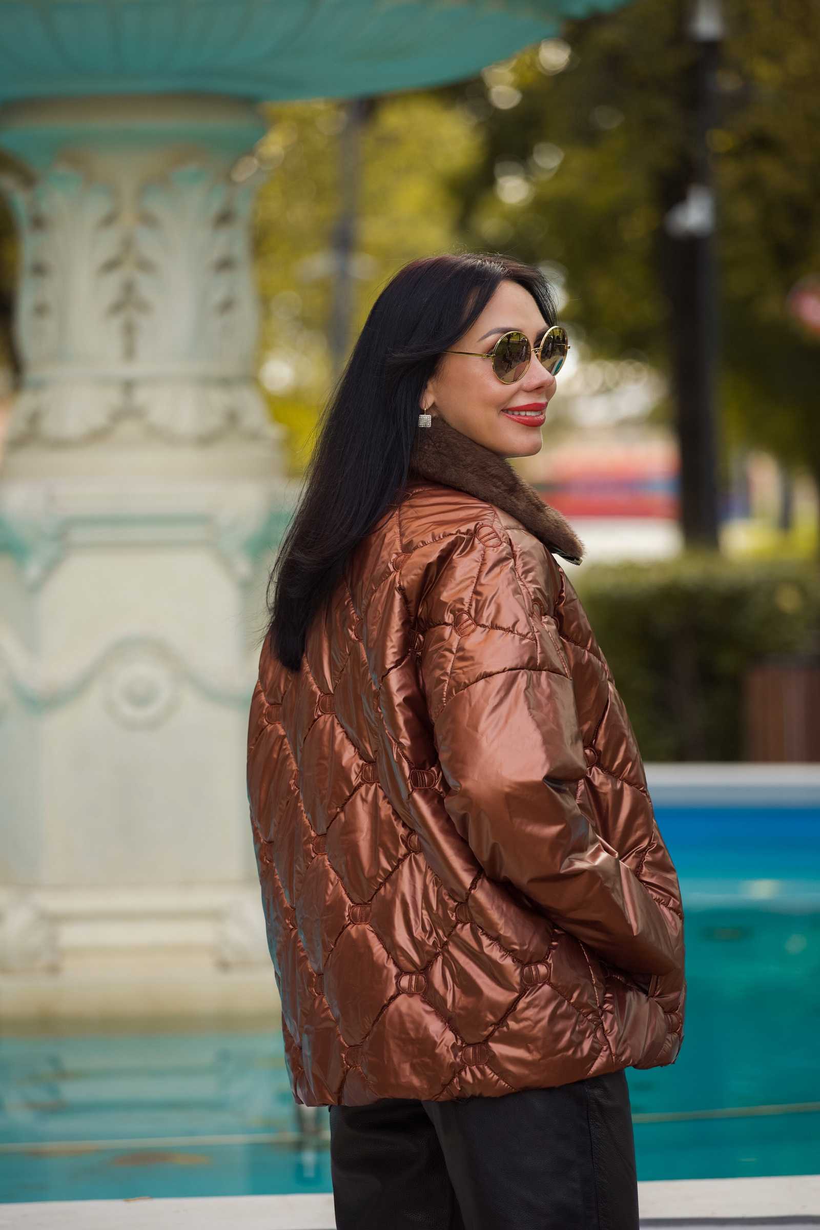 Купить зимнюю куртку c мехом норки BELIS