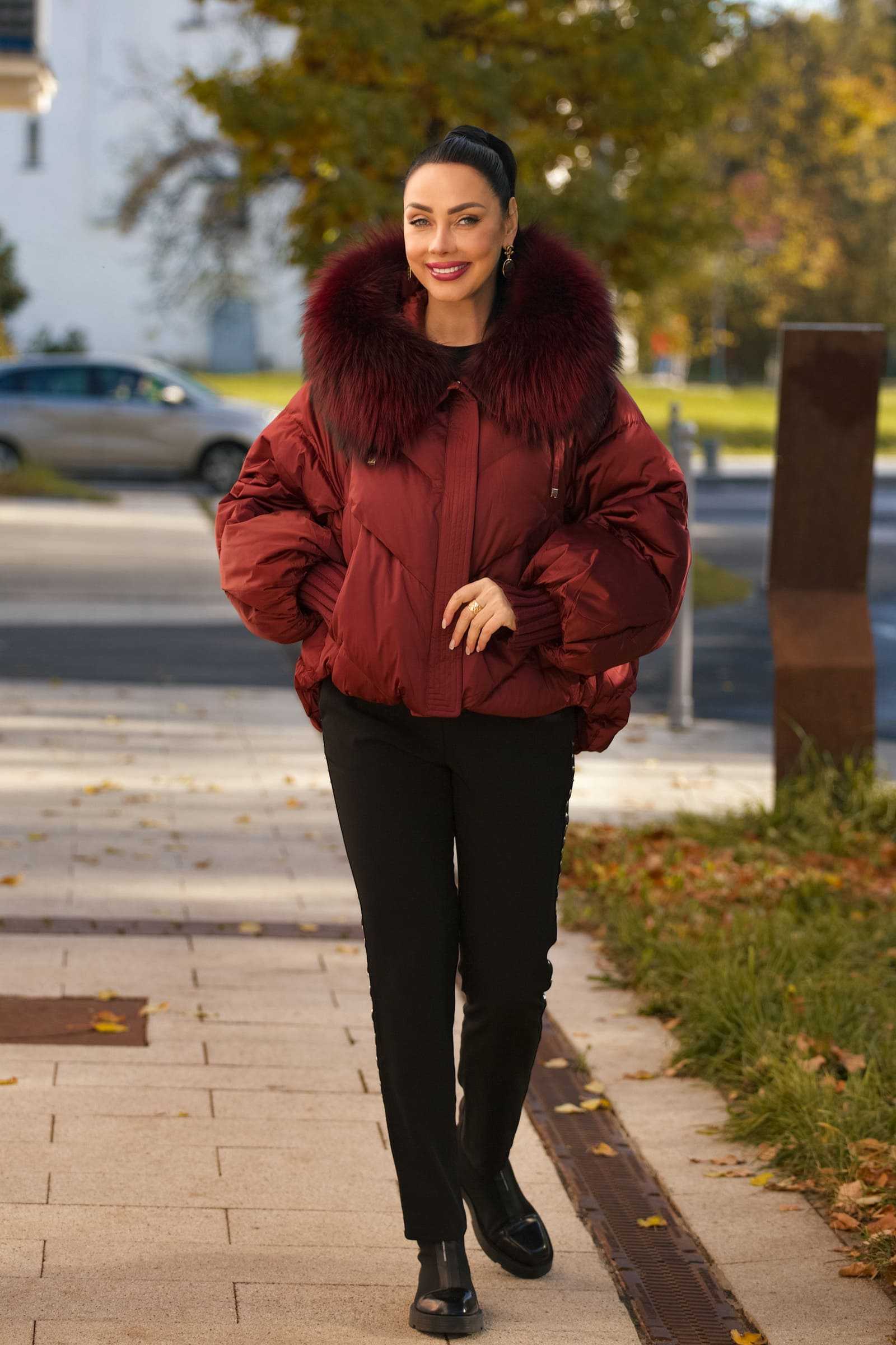 Купить пуховик c мехом чернобурой лисы IZZI