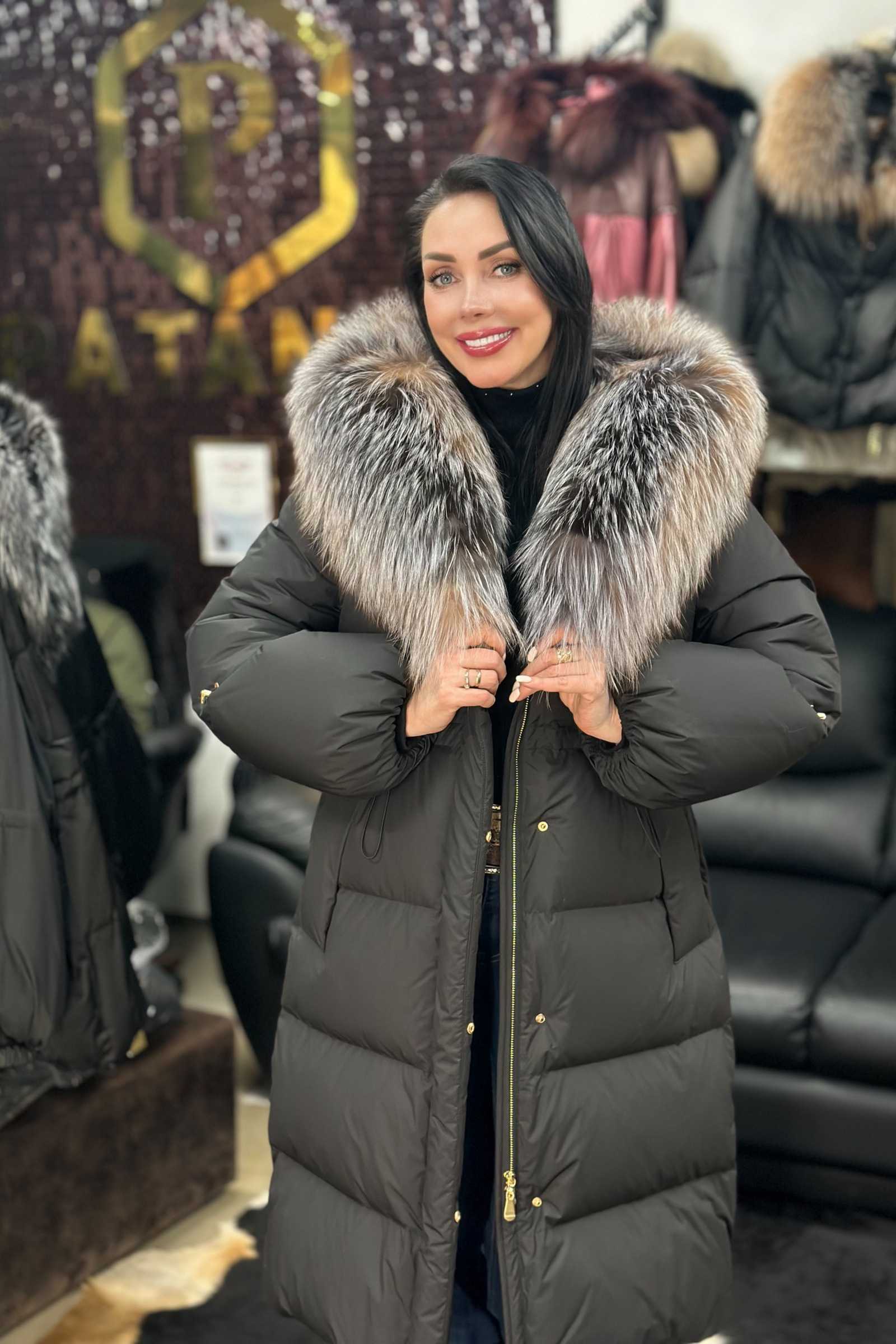 Купить женский длинный пуховик с мехом чернобурой лисы ROLEXSA