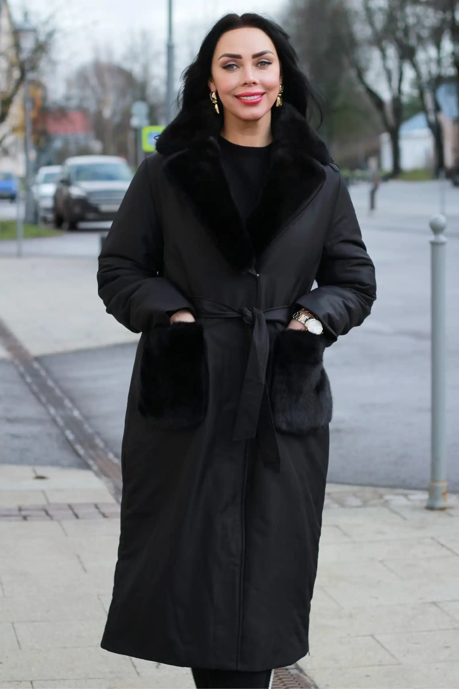 Пальто зимнее с мехом норки NIKA