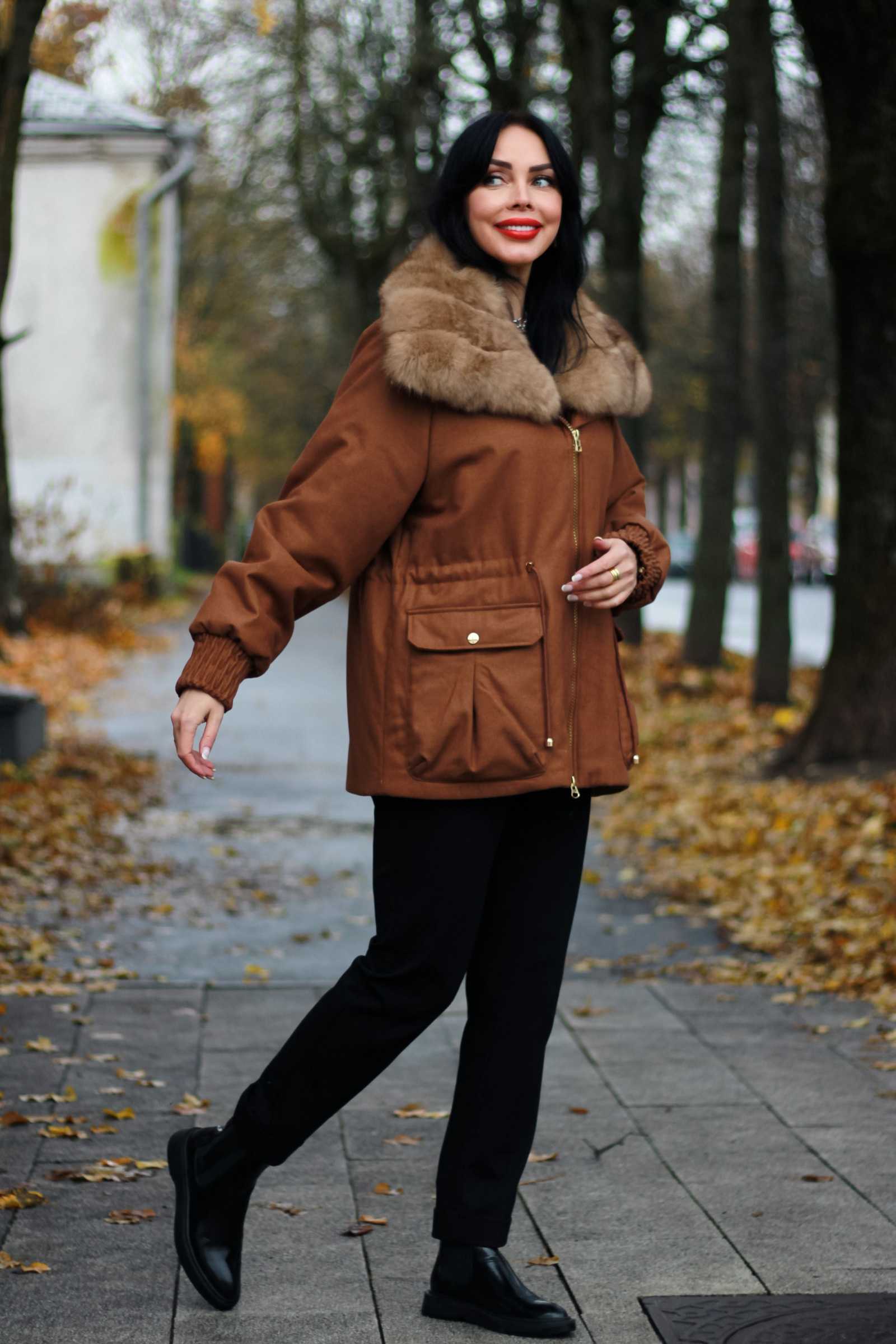 Купить женскую парку с мехом песца PAOLA
