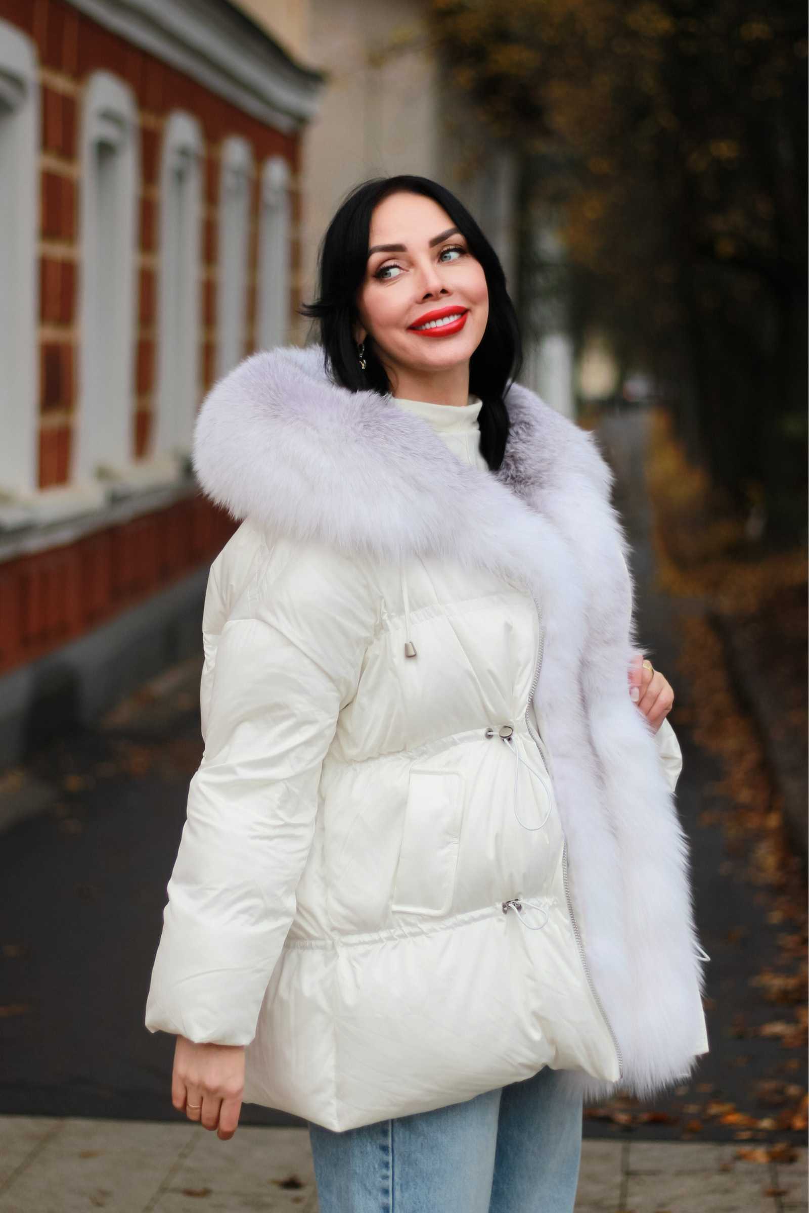 Купить женский пуховик с мехом лисы SIMONA