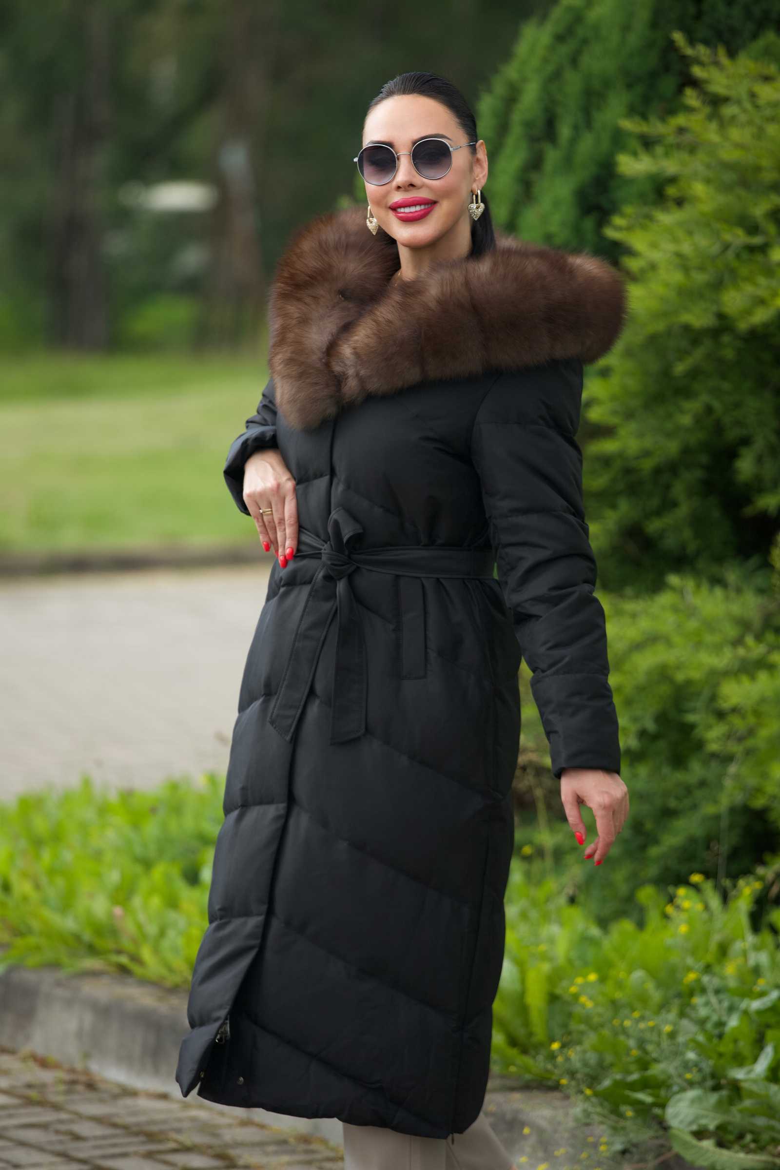 Купить длинный женский пуховик с песцом ADELINA