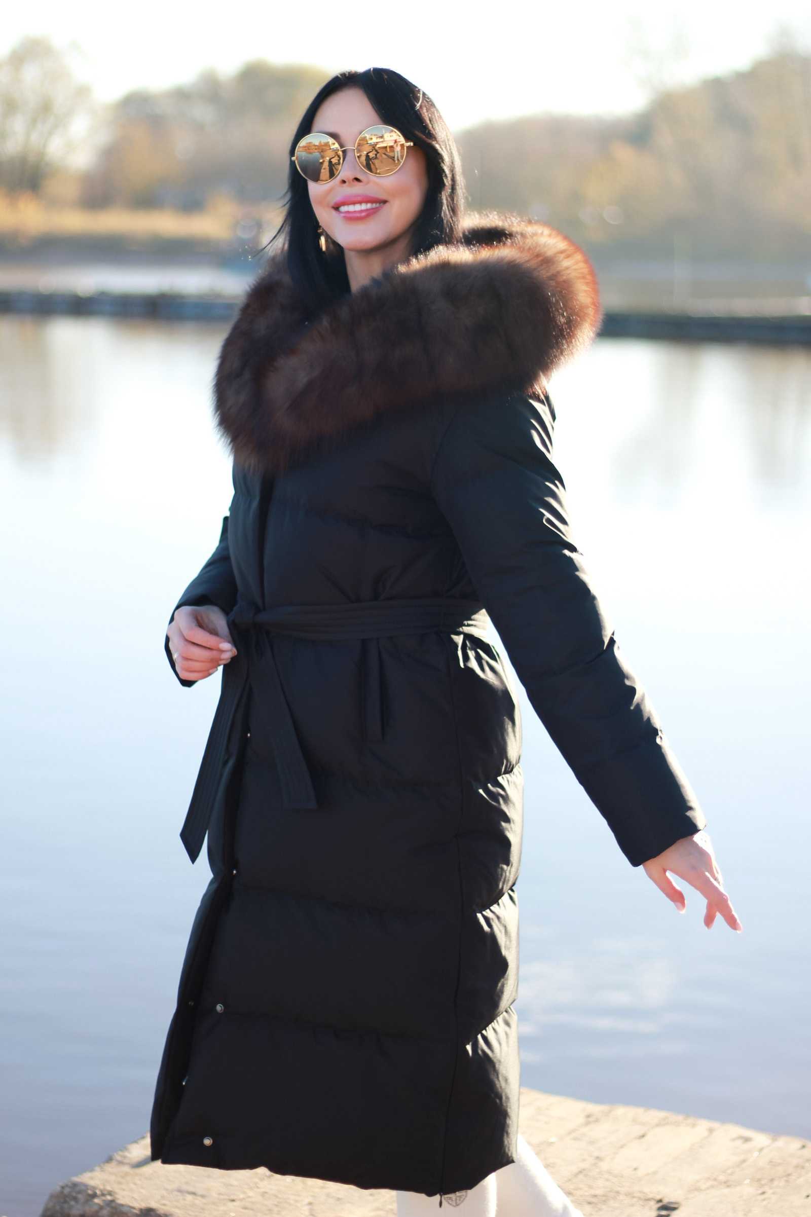 Купить длинный женский пуховик с песцом ADELINA