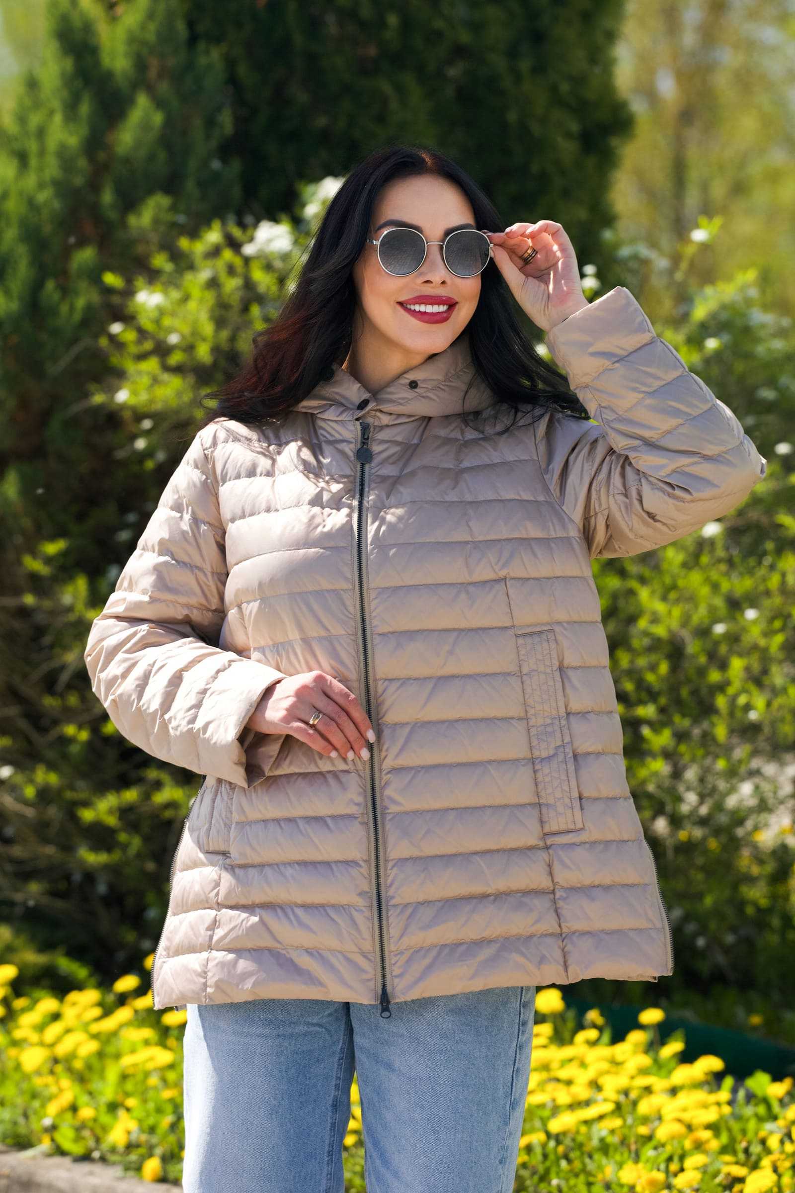Купить женскую демисезонную куртку USTINA