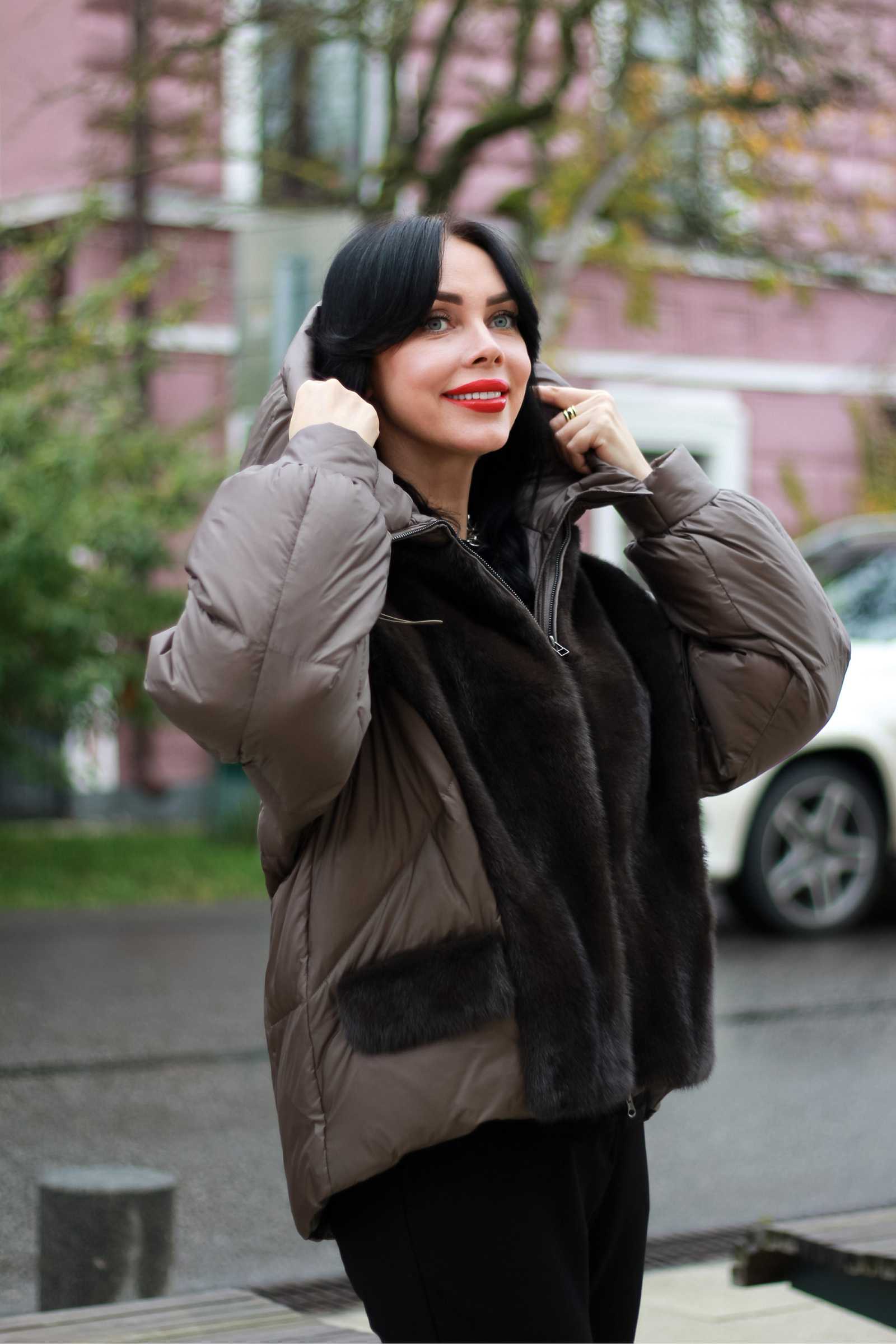 Женский пуховик с мехом норки — купить в интернет-магазине Patania BRIGITA