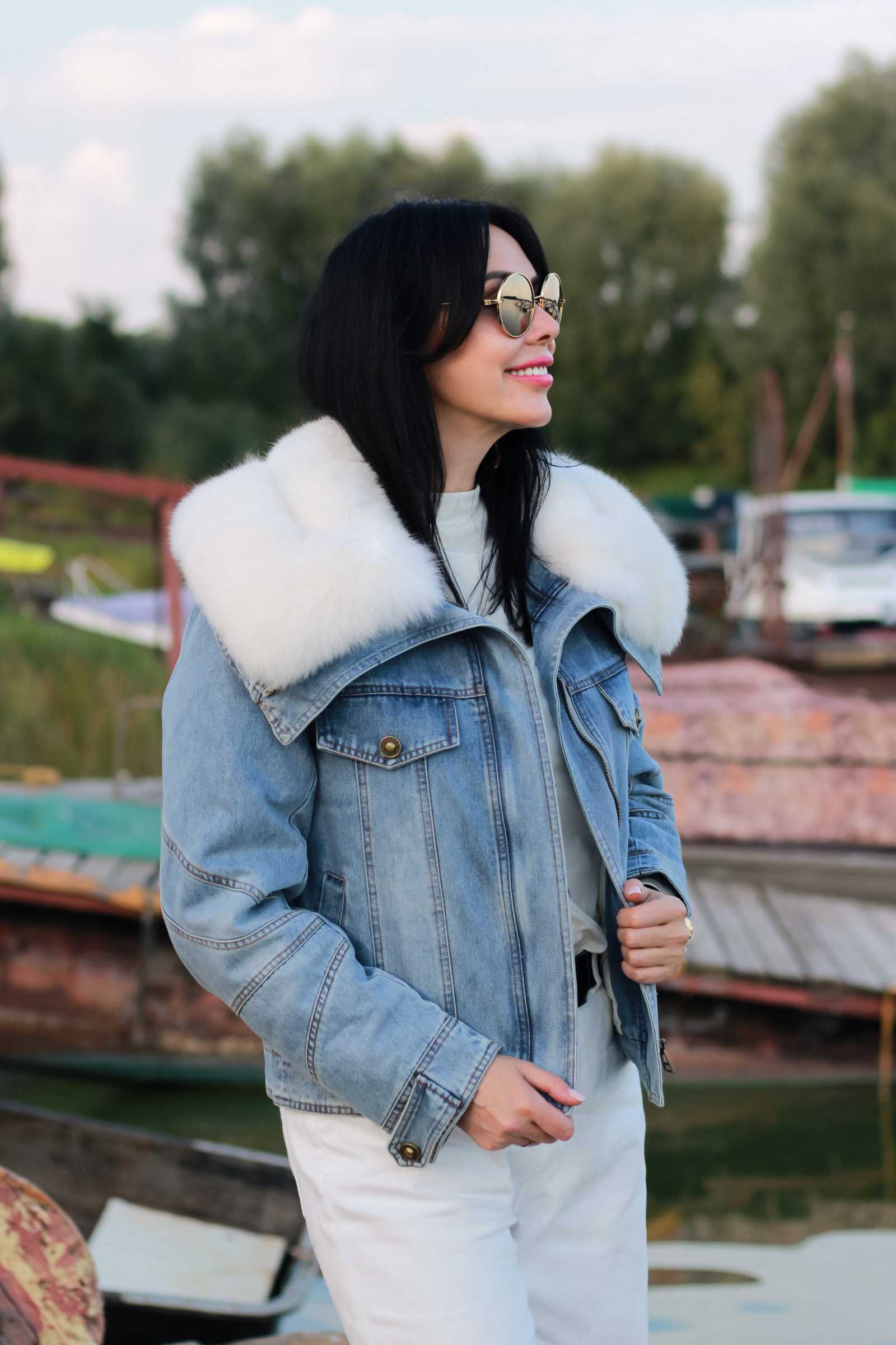Джинсовая куртка с мехом песца купить в PATANIA — Женская джинсовка с песцовым воротником ELLIS