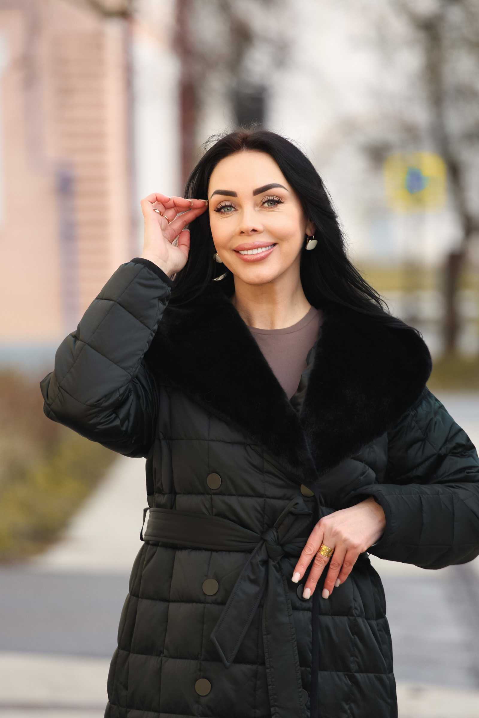 Женское зимнее стеганое пальто DIVA с капюшоном из эконорки — купить от 50 до 58 размера | Patania DIVA
