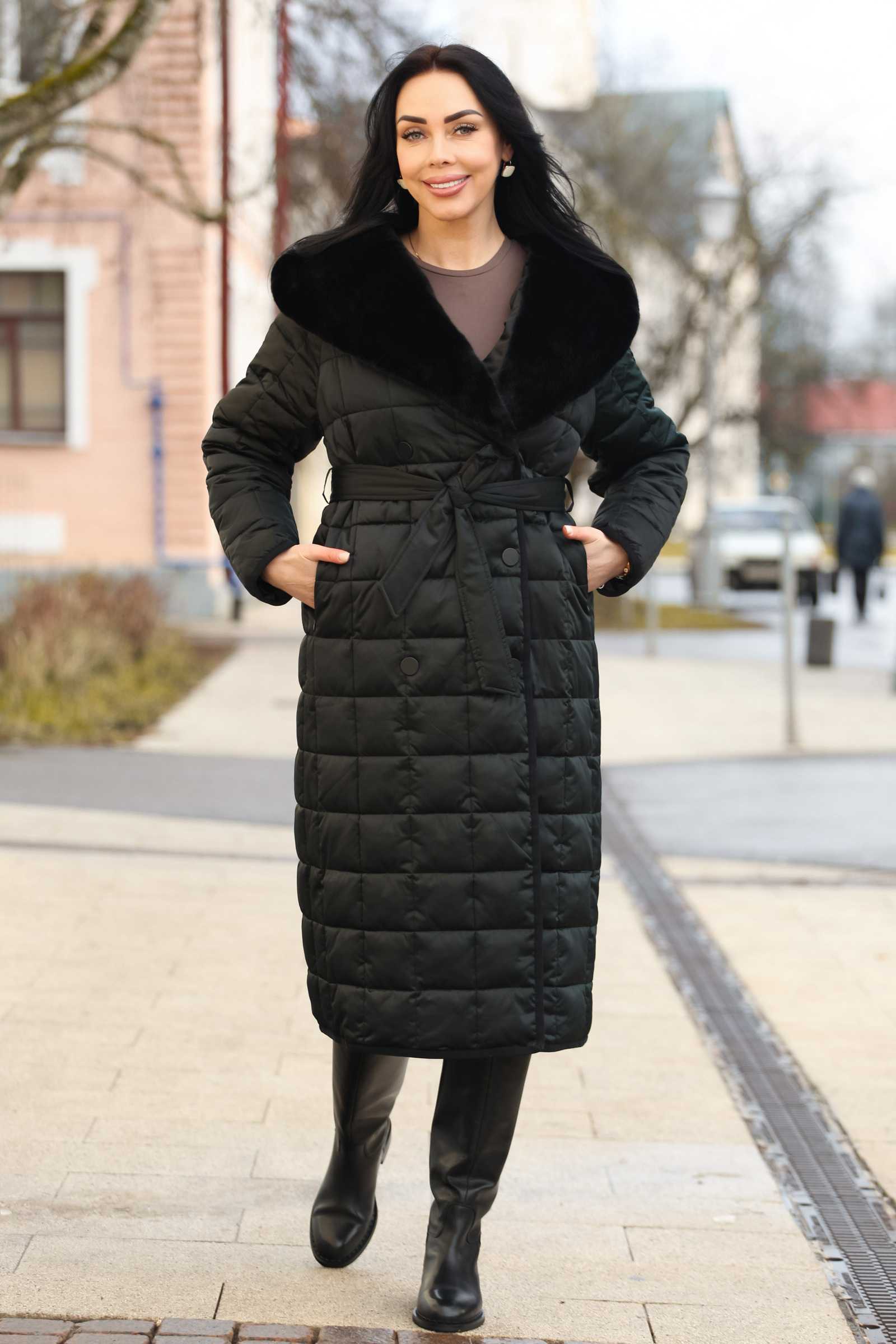 Женское зимнее стеганое пальто DIVA с капюшоном из эконорки — купить от 50 до 58 размера | Patania DIVA