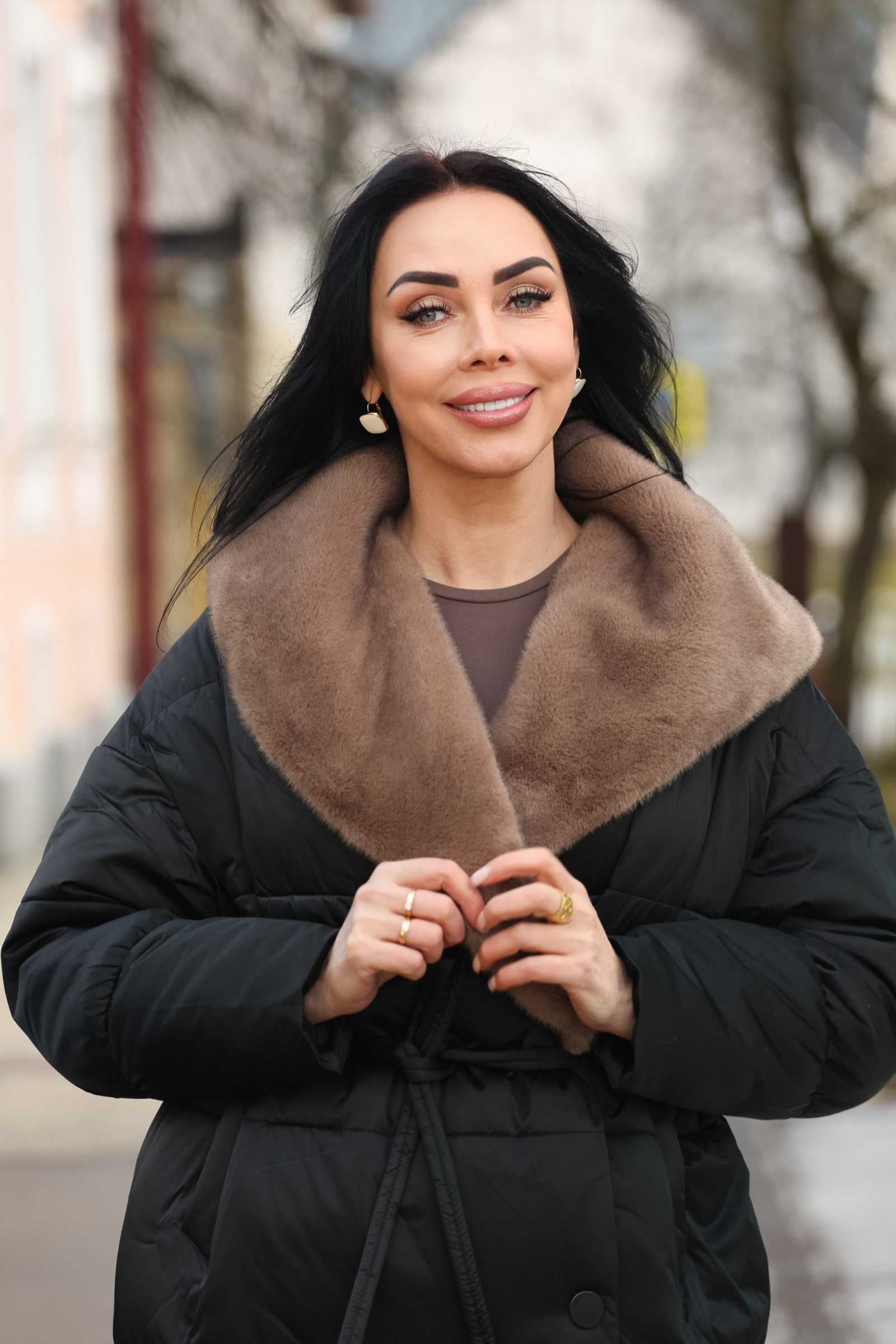 Женское зимнее стеганое пальто DIVA с капюшоном из эконорки — купить от 50 до 58 размера | Patania DIVA