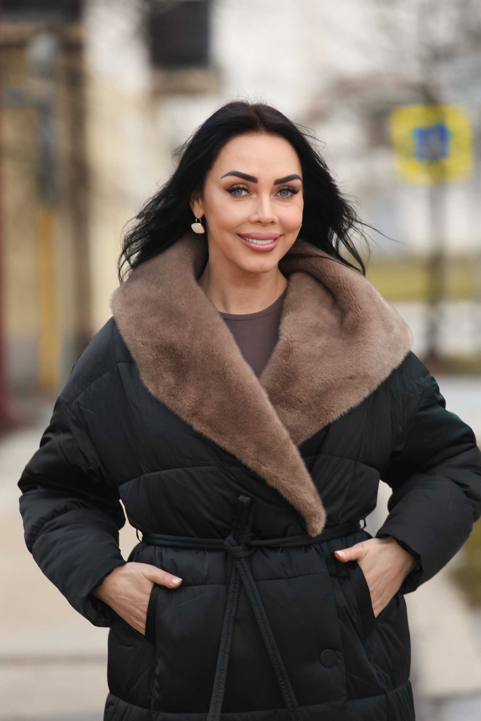 Женское зимнее стеганое пальто DIVA с капюшоном из эконорки — купить от 50 до 58 размера | Patania DIVA