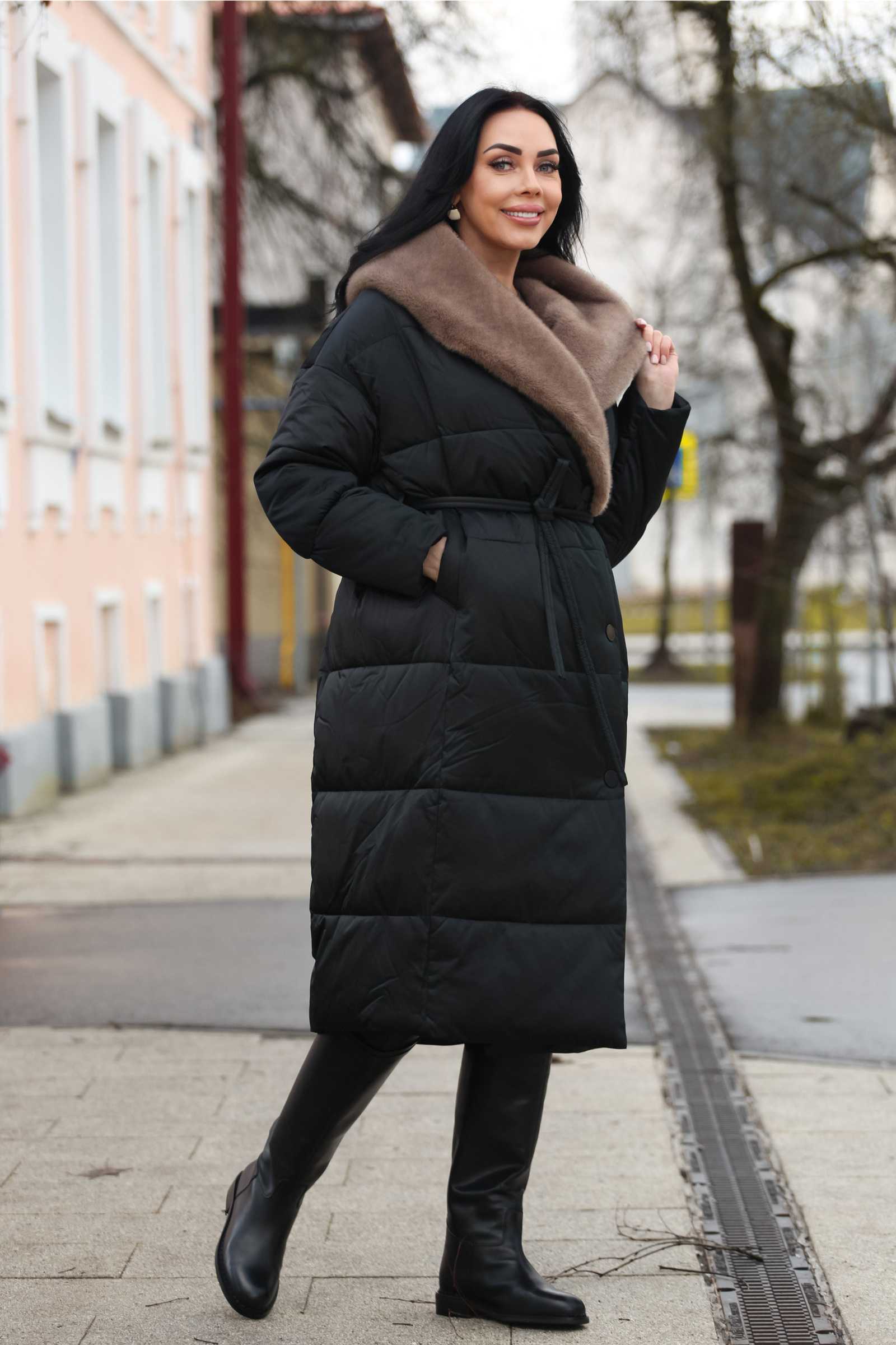 Женское зимнее стеганое пальто DIVA с капюшоном из эконорки — купить от 50 до 58 размера | Patania DIVA