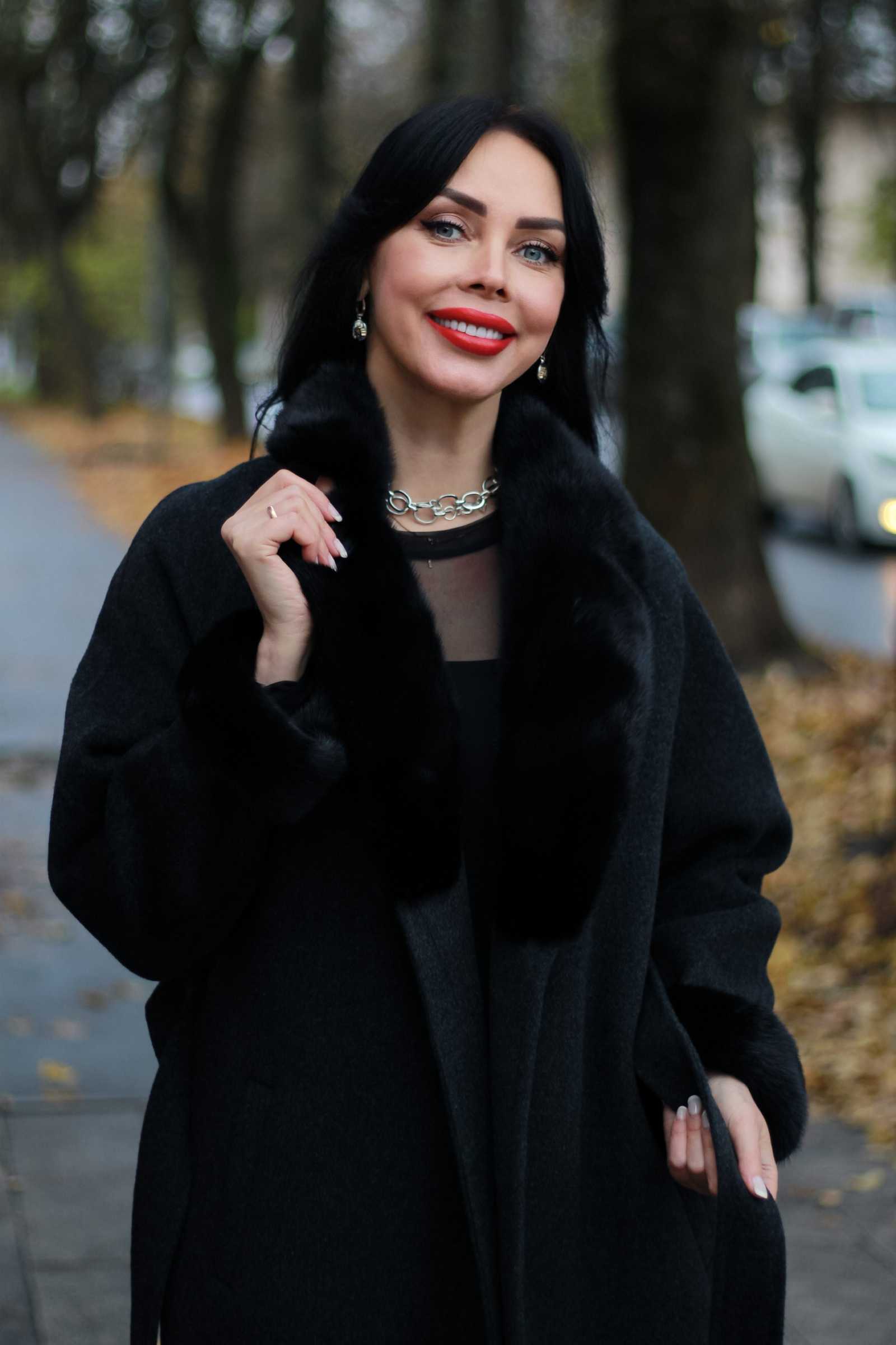 Купить женское пальто из шерсти с мехом норки IZABELLE