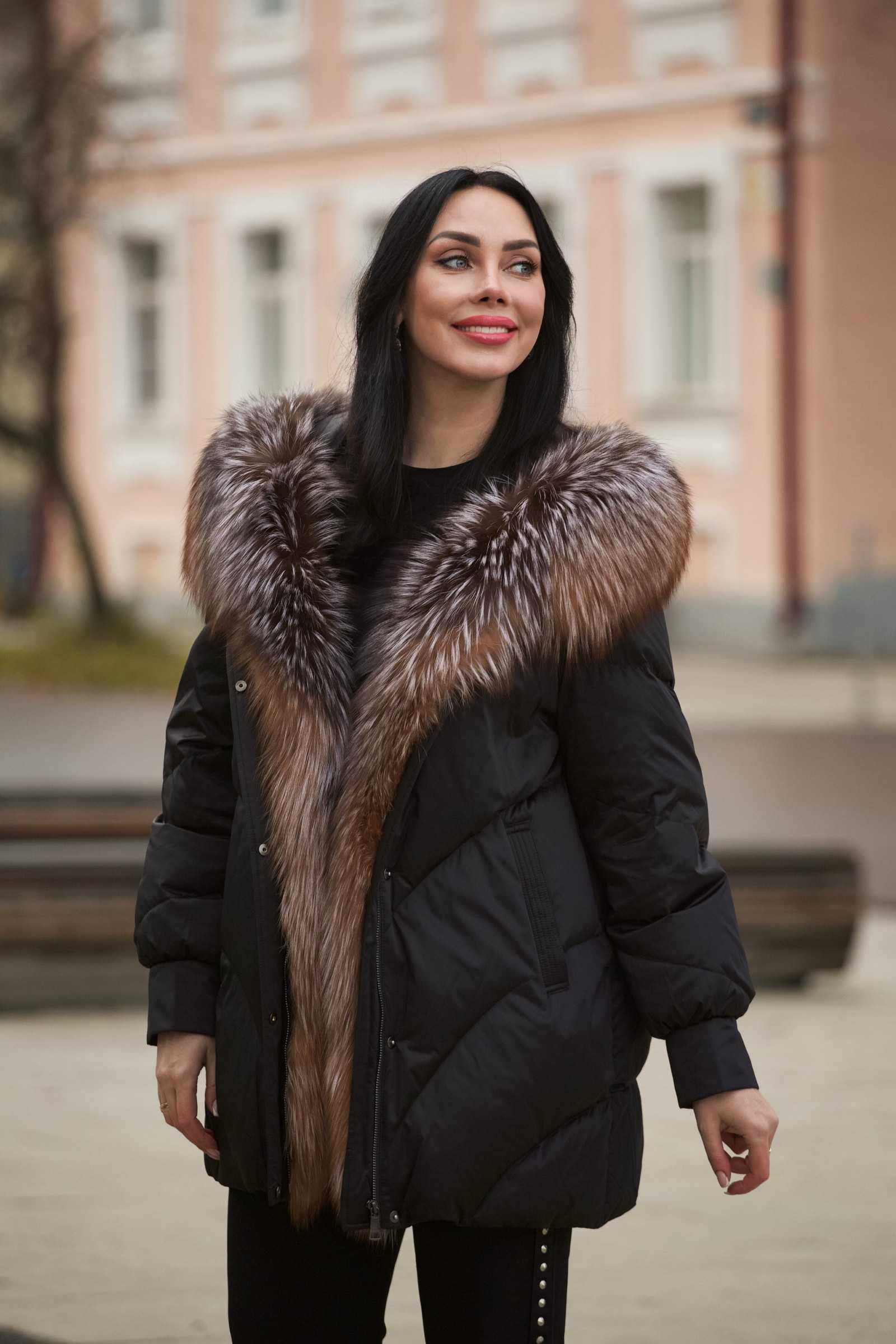 Купить пуховик с мехом чернобурой лисы ALISA