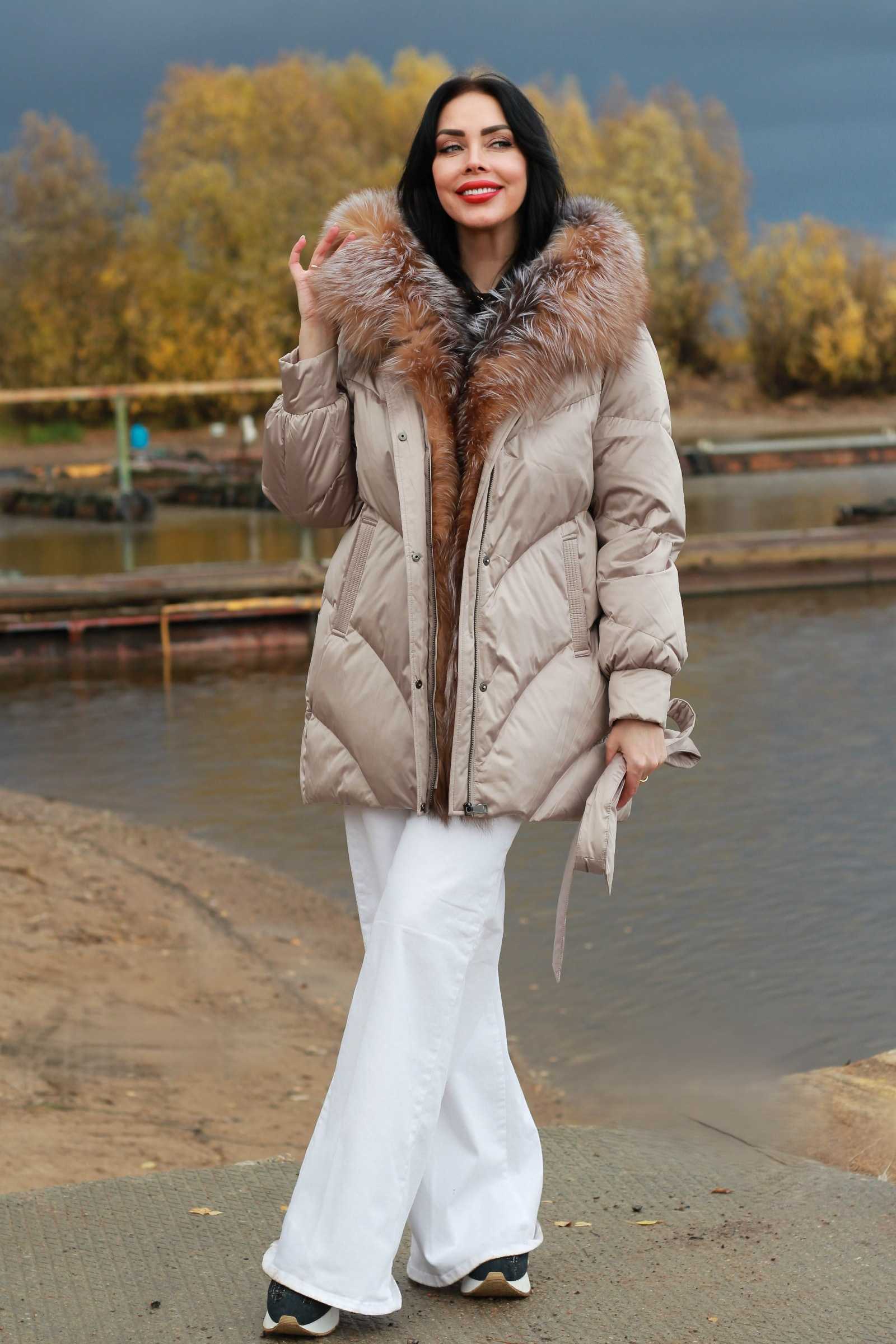 Купить пуховик с мехом чернобурой лисы ALISA