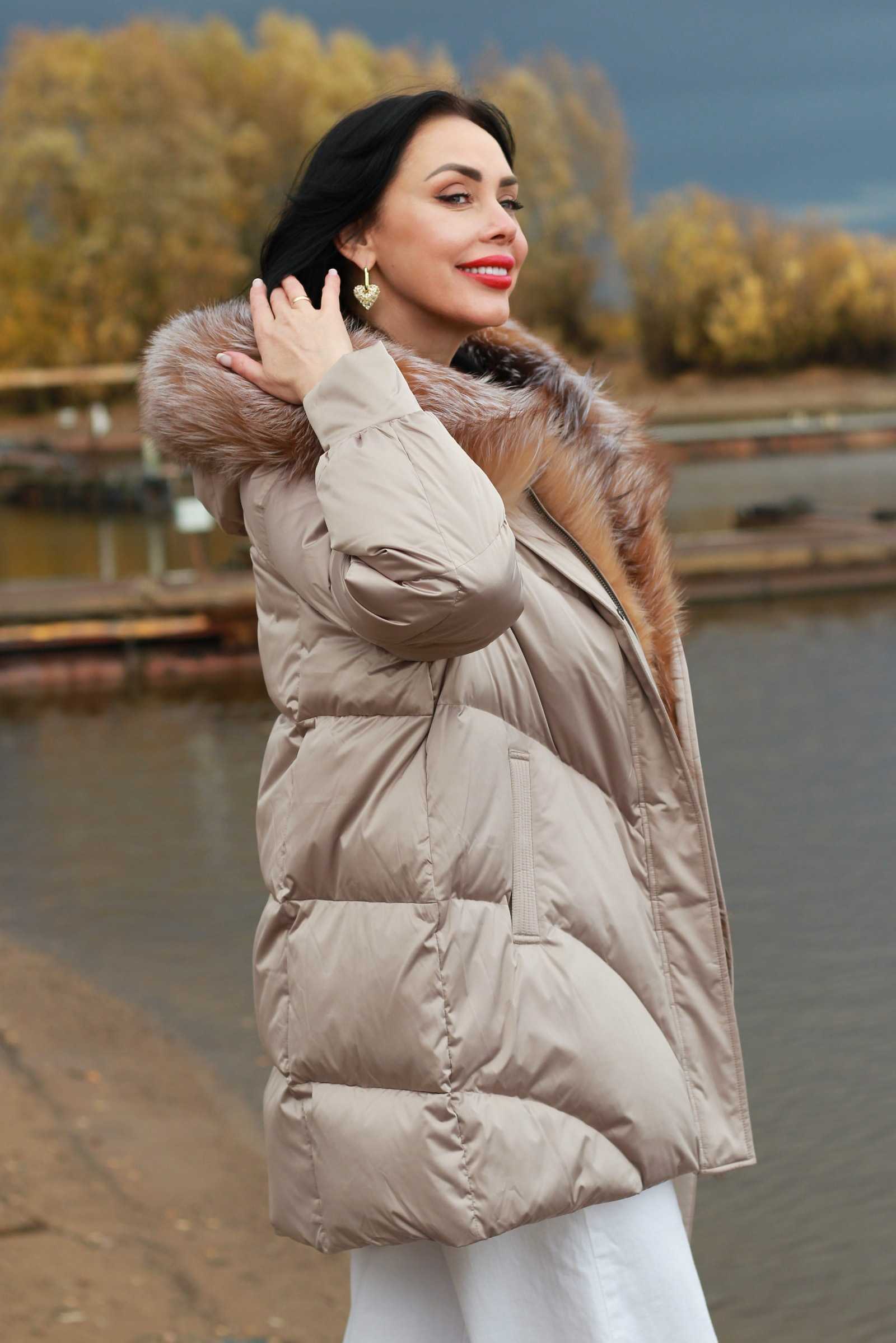 Купить пуховик с мехом чернобурой лисы ALISA