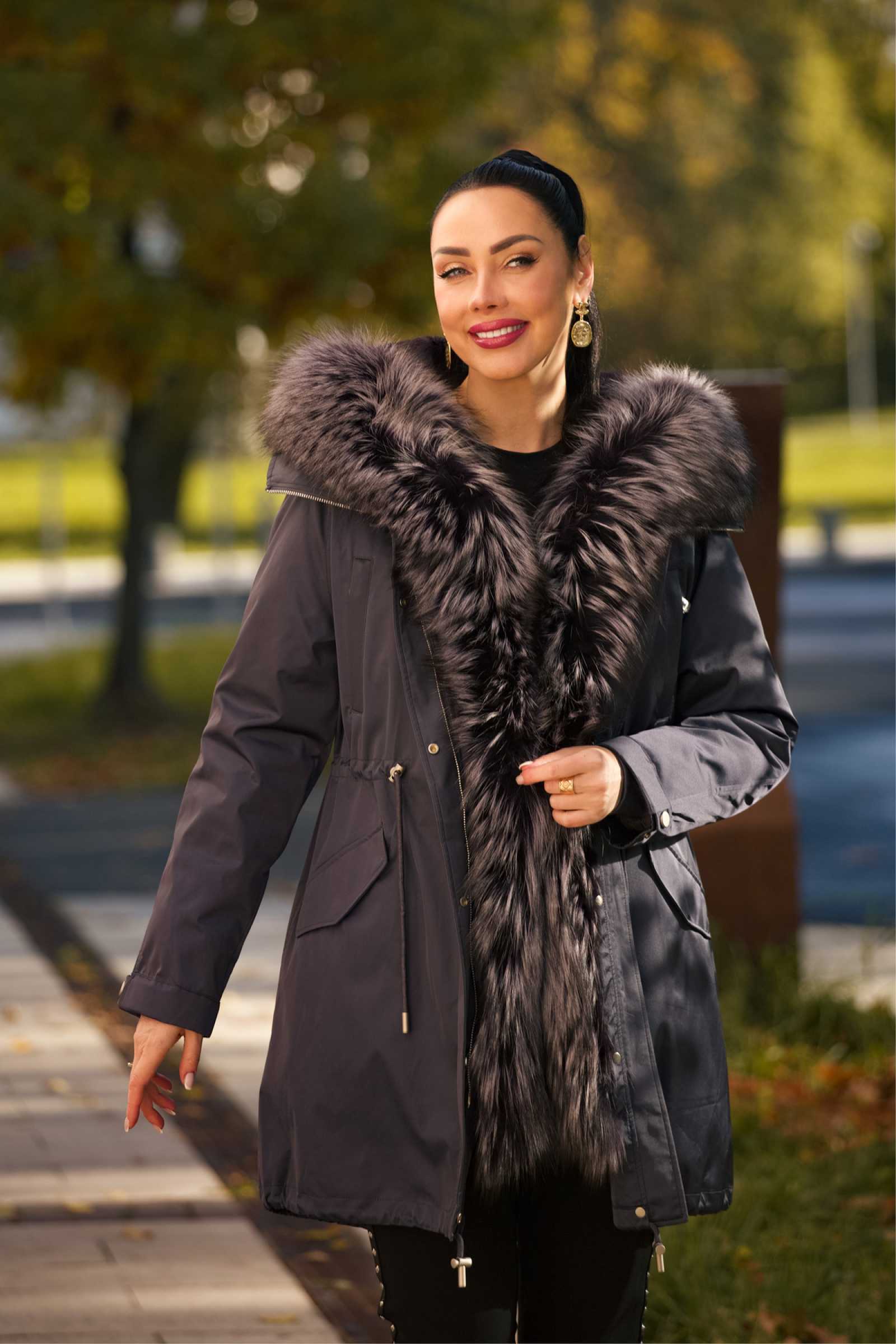 Купить парку с мехом чернобурой лисы VIOLETA