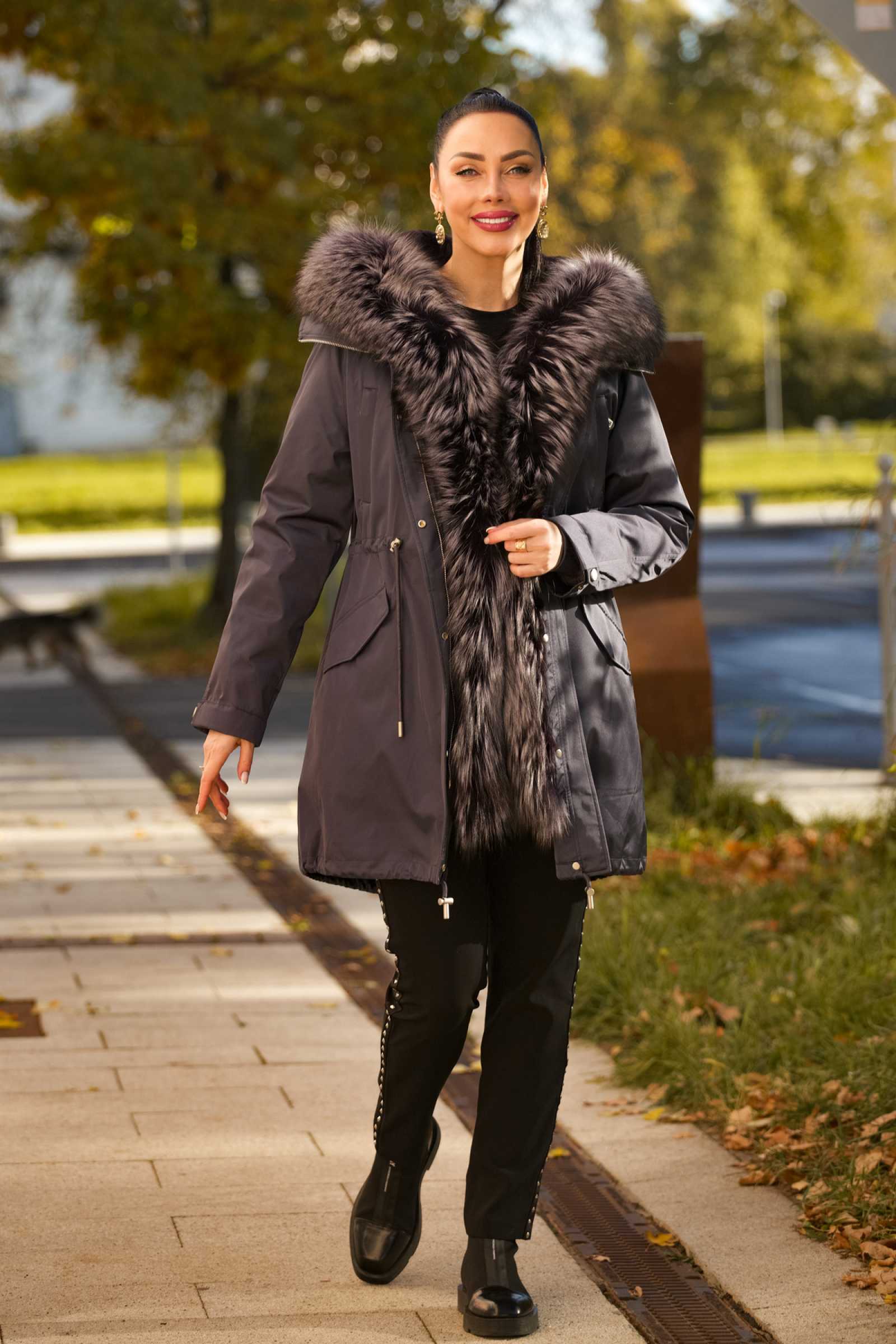 Купить парку с мехом чернобурой лисы VIOLETA