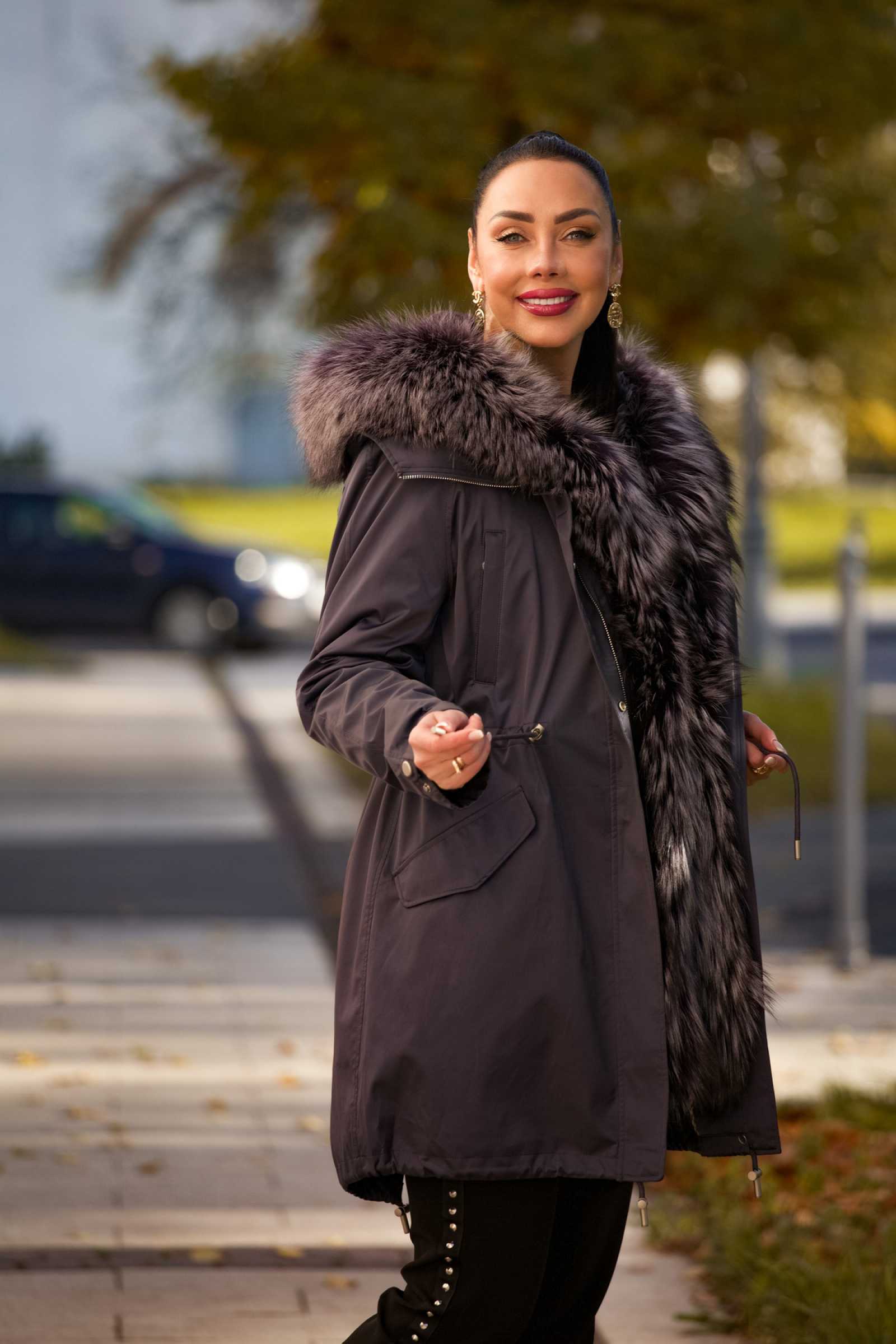 Купить парку с мехом чернобурой лисы VIOLETA