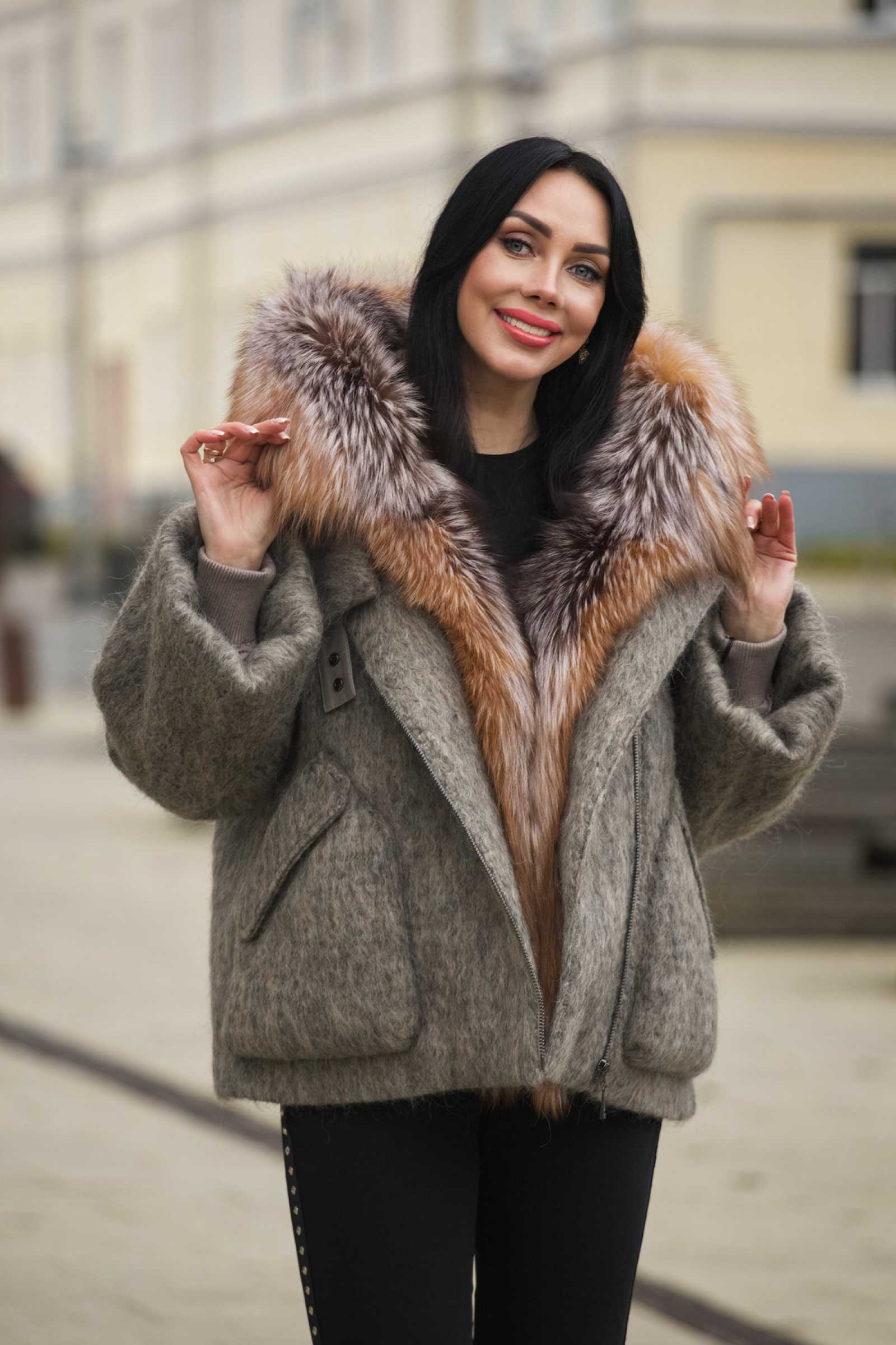 Купить пуховик с мехом чернобурой лисы MARIANNA