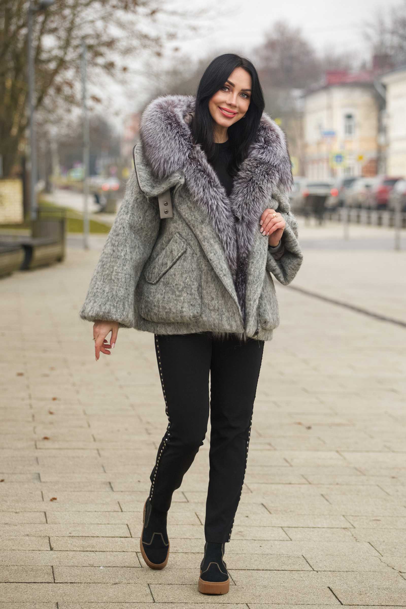 Пуховик с мехом чернобурой лисы MARIANNA цвет серый