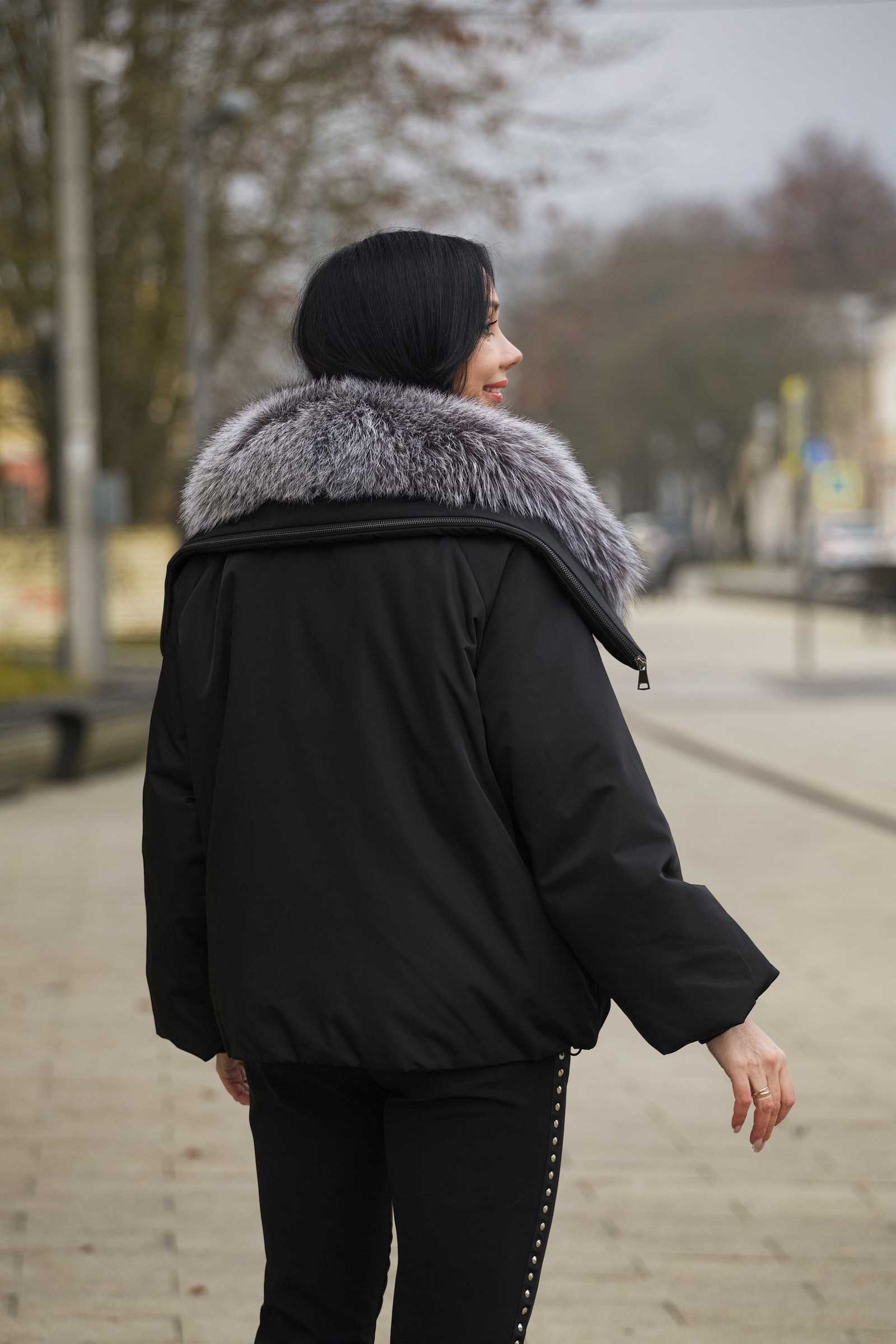 Купить пуховик с мехом чернобурой лисы BARBARA