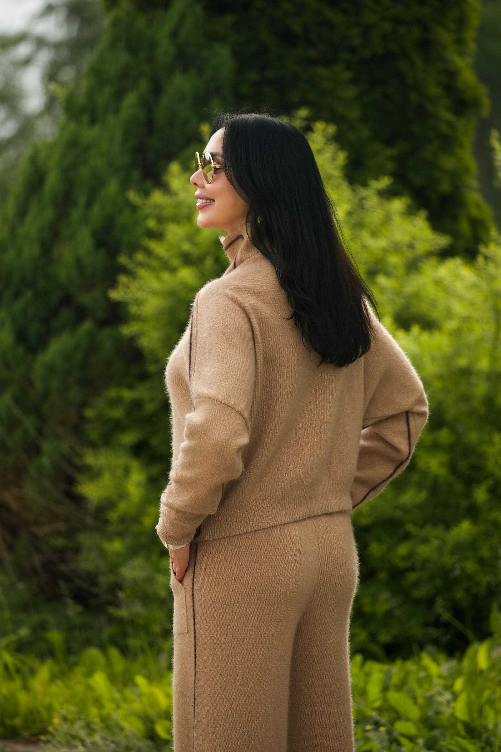 Купить костюм с брюками SERIANNO