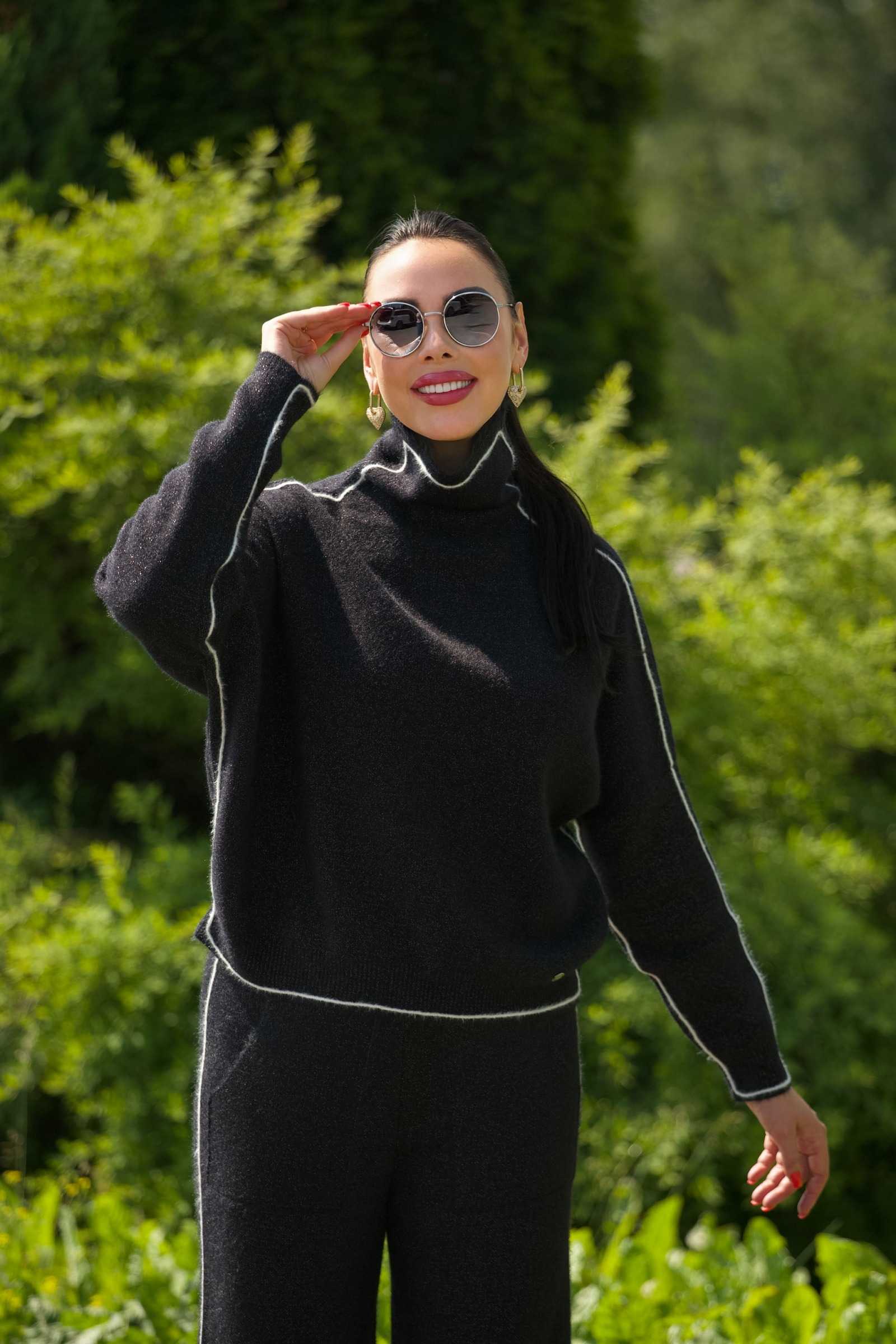 Купить костюм с брюками SERIANNO